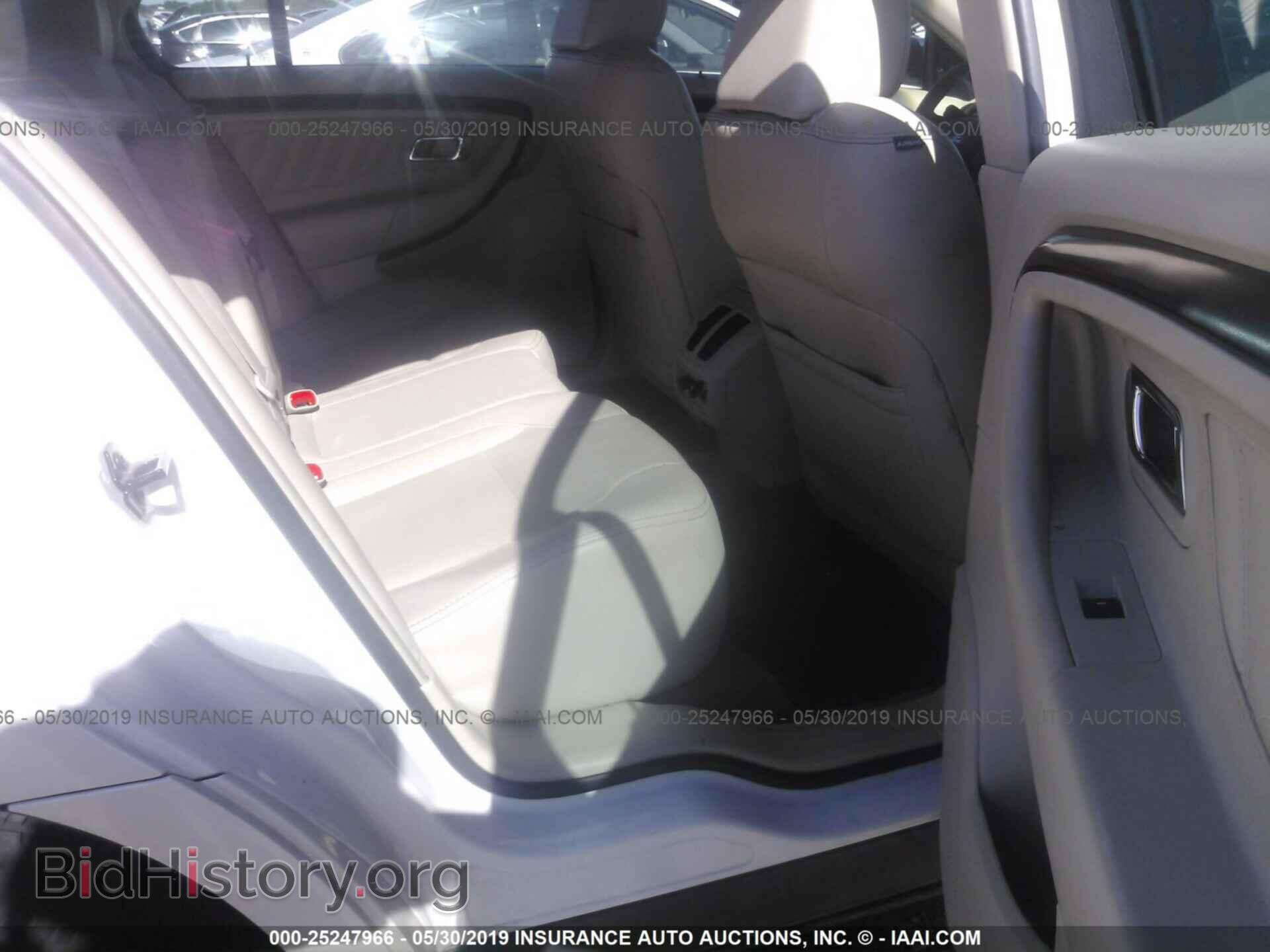 2011 FORD TAURUS - VIN: 1FAHP2FW0BG169523 - Фото 8