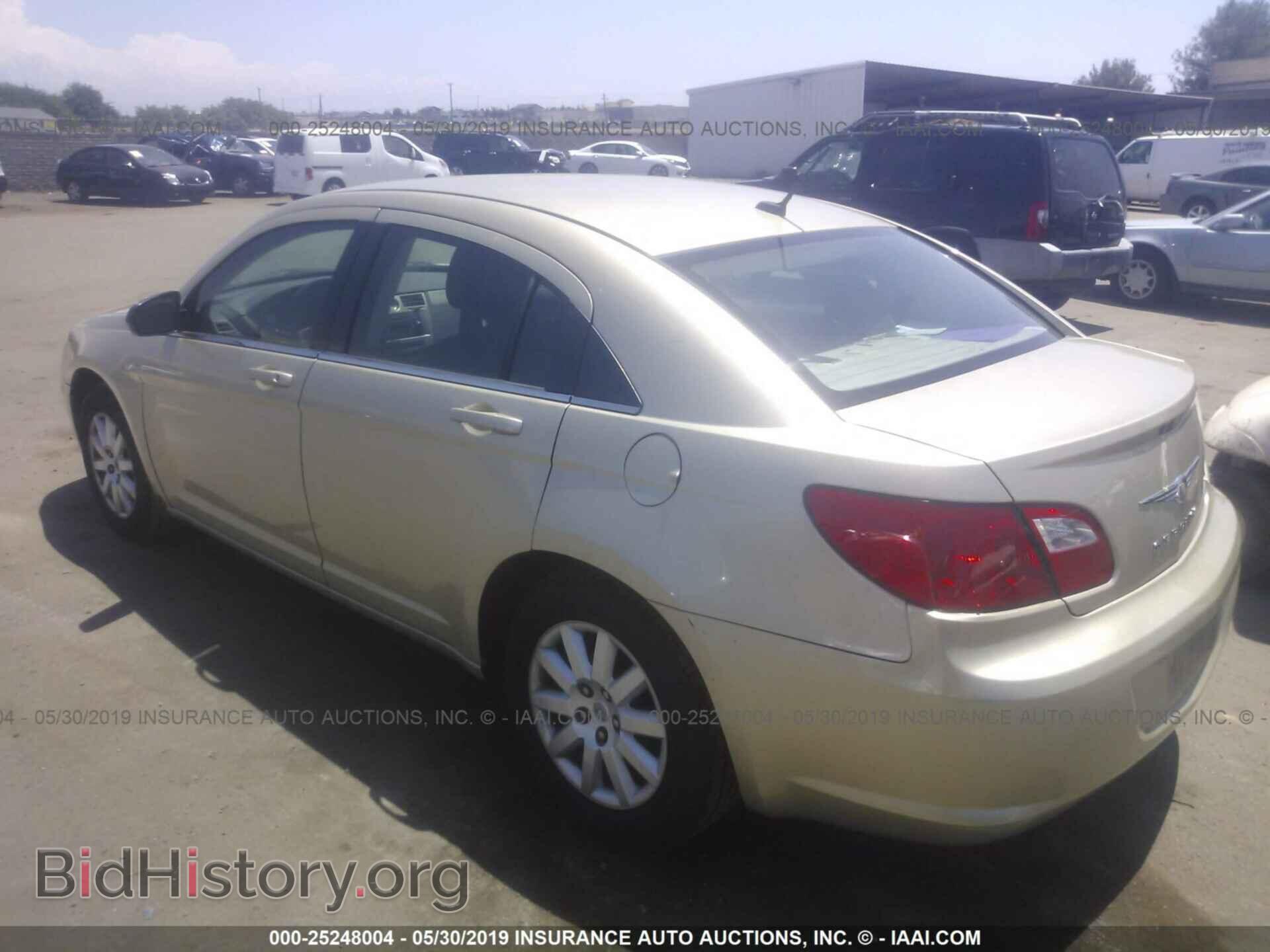 2010 CHRYSLER SEBRING - VIN: 1C3CC4FB6AN230199 - Фото 3