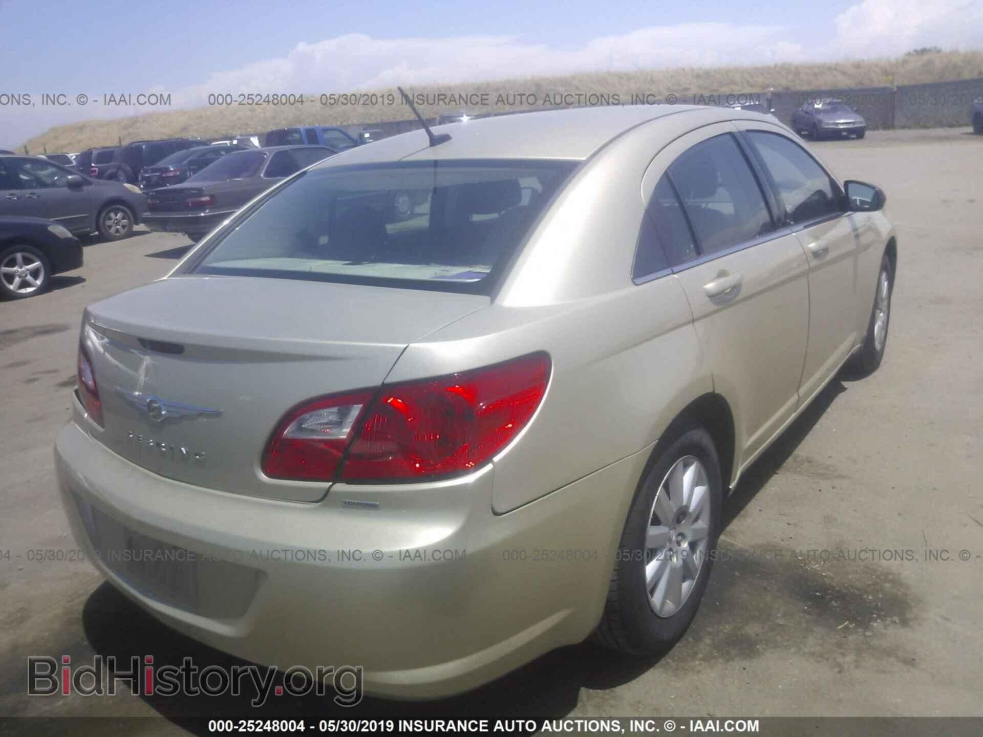 2010 CHRYSLER SEBRING - VIN: 1C3CC4FB6AN230199 - Фото 4
