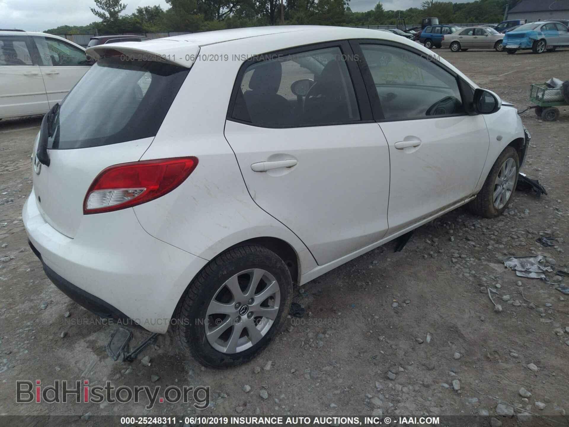 2013 MAZDA MAZDA2 - VIN: JM1DE1LY6D0155345 - Фото 4