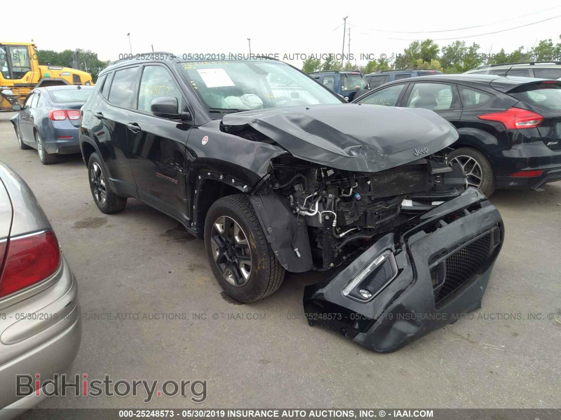 Photo 3C4NJDDB4HT631581 - JEEP COMPASS 2017