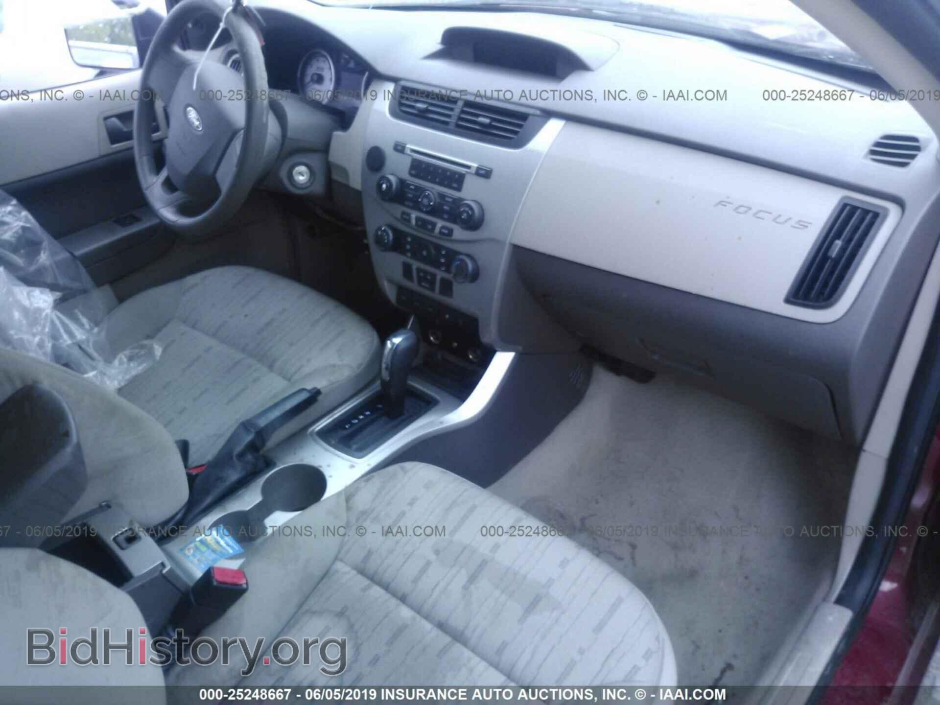 2009 FORD FOCUS - VIN: 1FAHP32N09W256700 - Фото 5