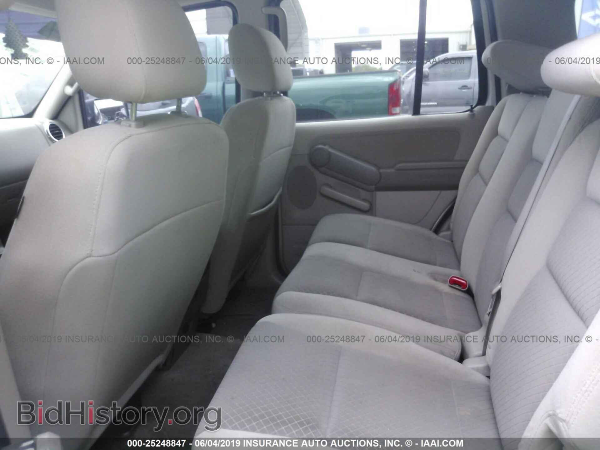 2006 FORD EXPLORER - VIN: 1FMEU72E76UB63379 - Photo 8