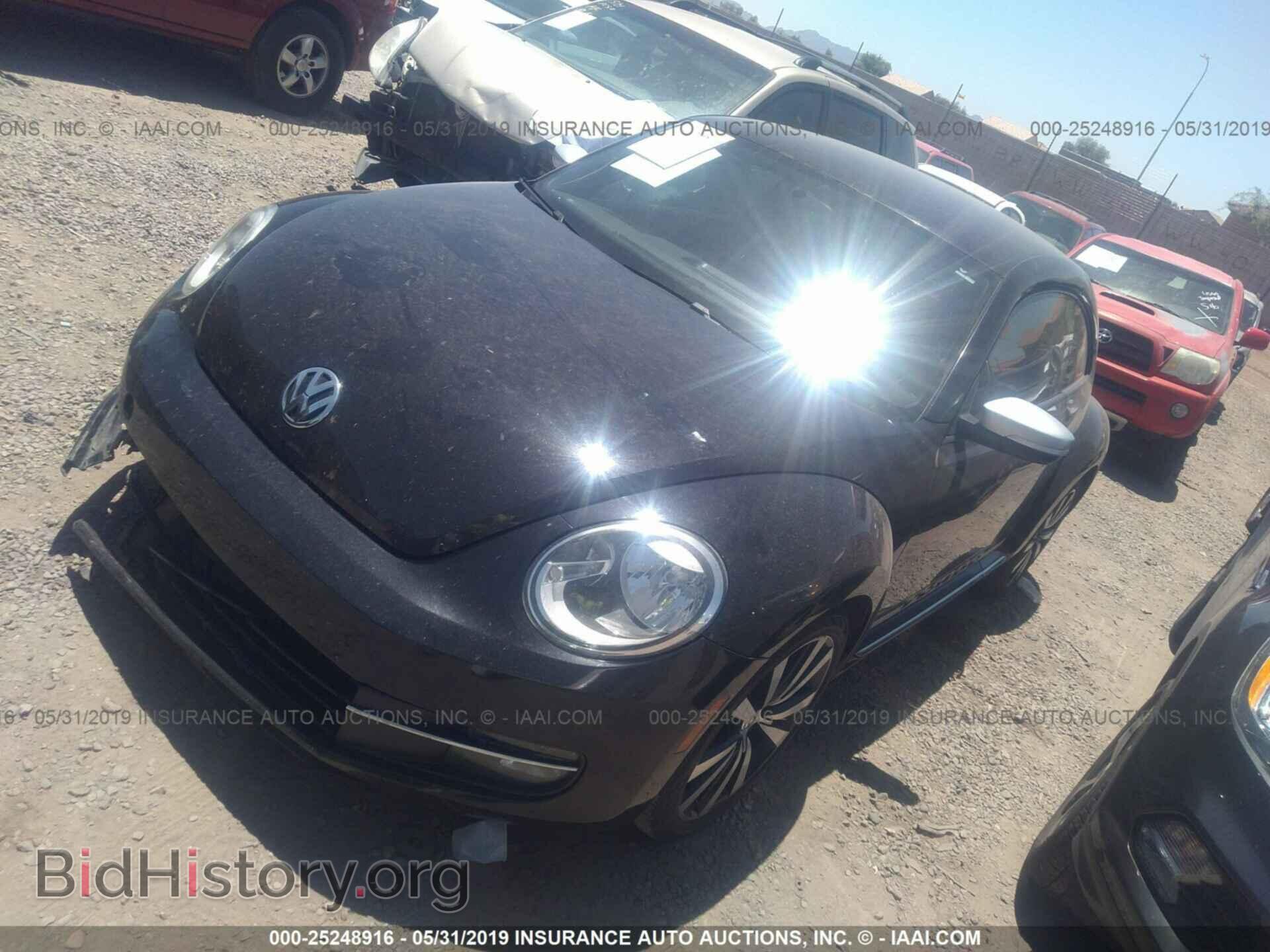 2012 VOLKSWAGEN BEETLE - VIN: 3VWVA7AT8CM605404 - Фото 2