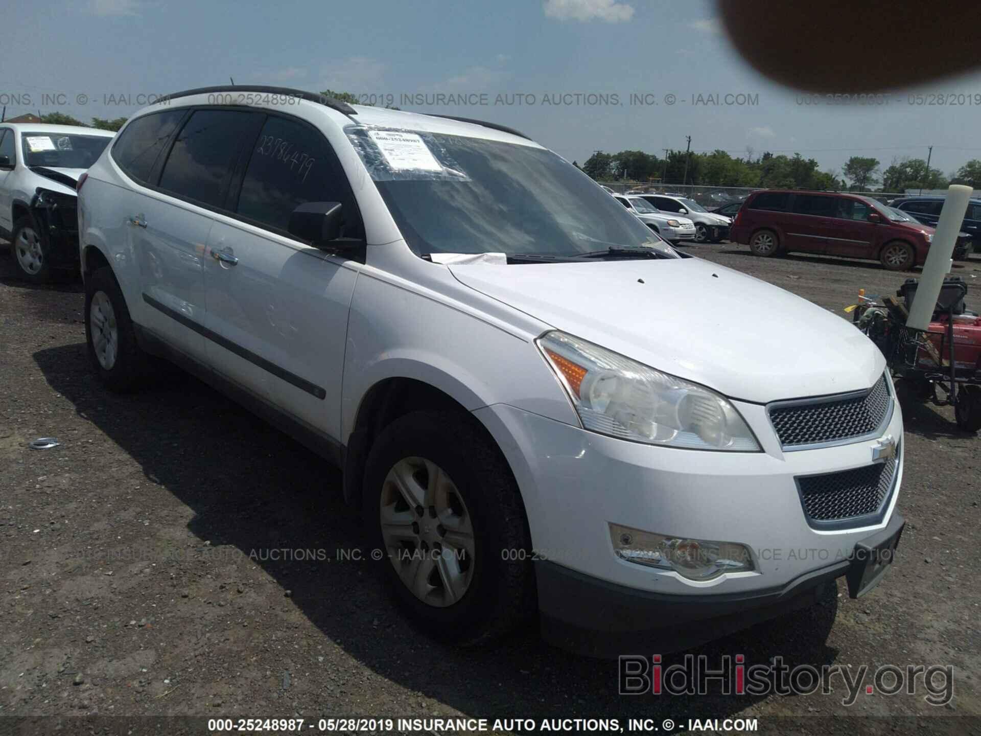 Photo 1GNLREED2AS103283 - CHEVROLET TRAVERSE 2010