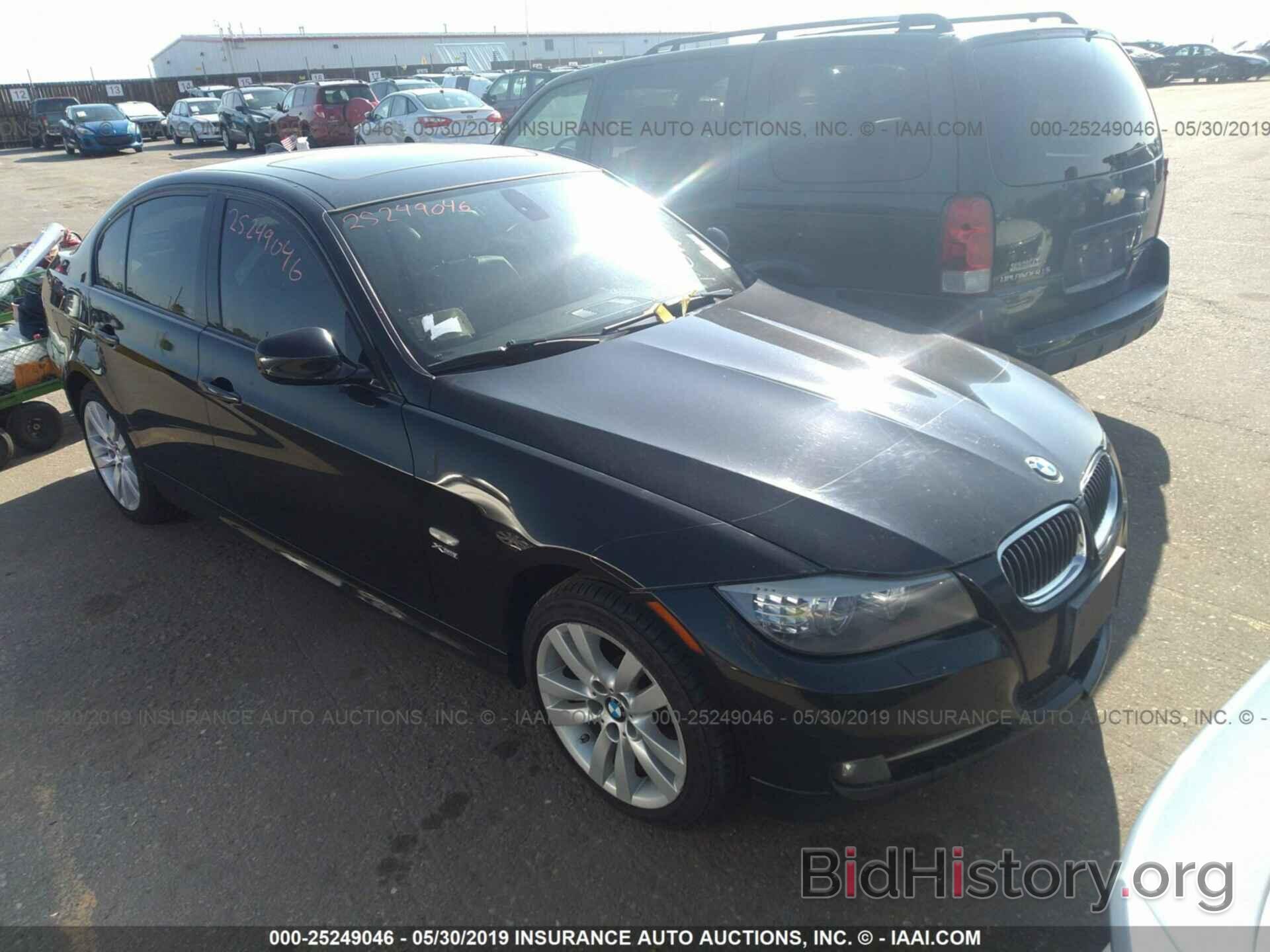 Photo WBAPL5G5XBNN22349 - BMW 335 2011