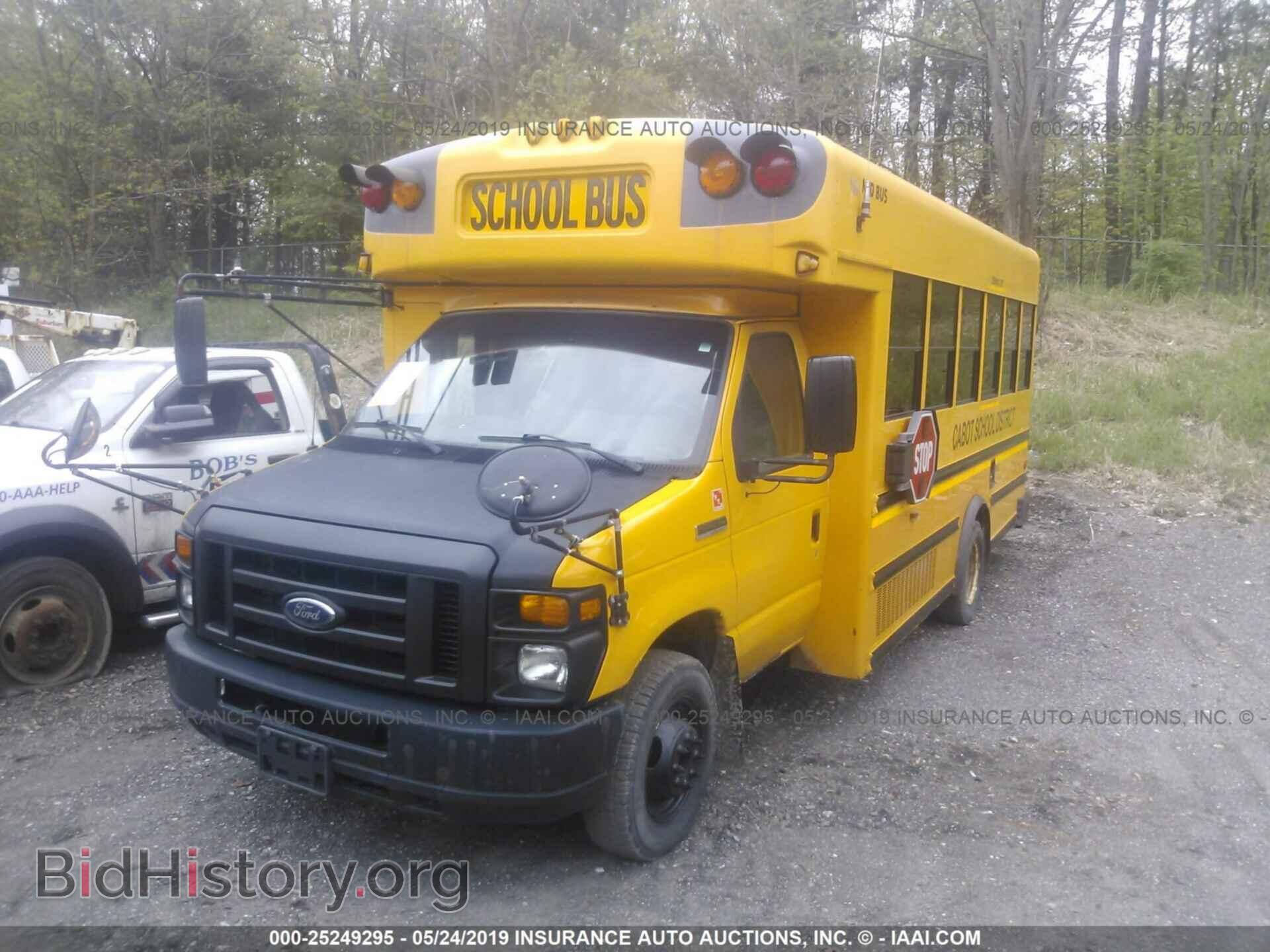 2009 FORD ECONOLINE - VIN: 1FDFE45P99DA47392 - Фото 2