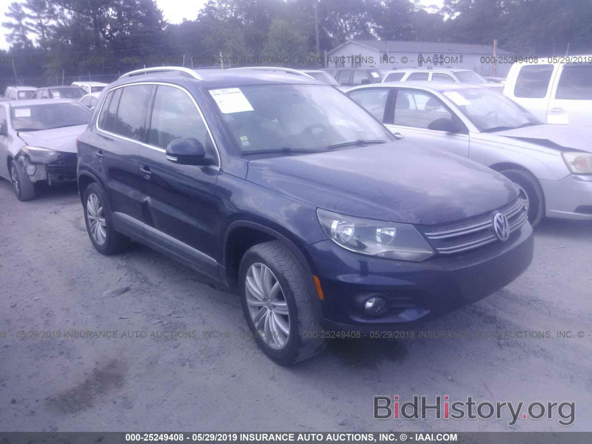 Photo WVGBV7AX6CW583234 - VOLKSWAGEN TIGUAN 2012