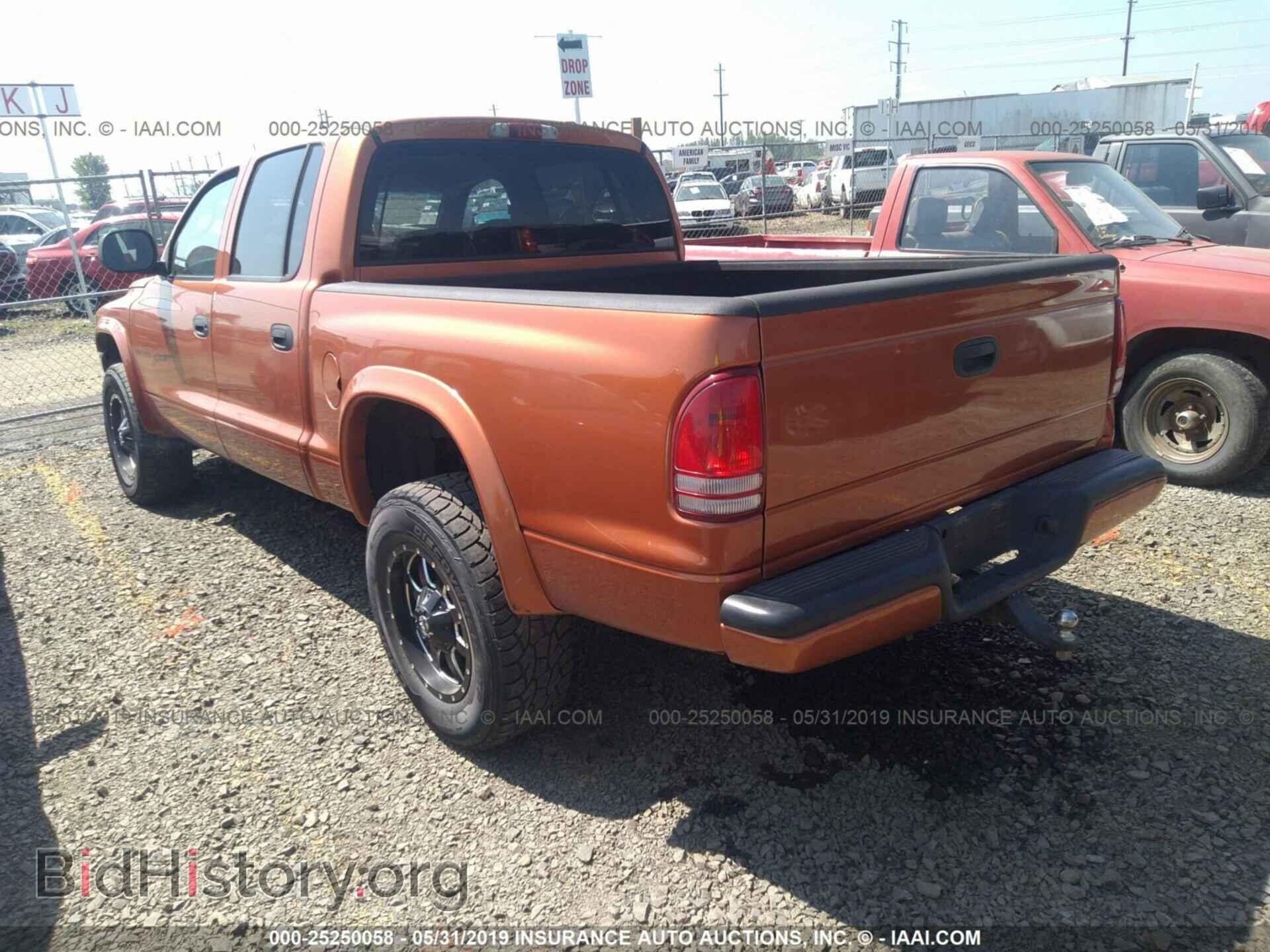 2000 DODGE DAKOTA - VIN: 1B7GG2AN2YS619506 - Фото 3