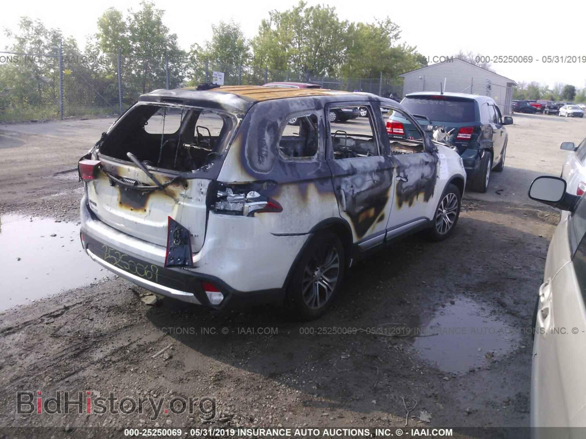 2018 MITSUBISHI OUTLANDER - VIN: JA4AD2A36JZ036618 - Фото 4