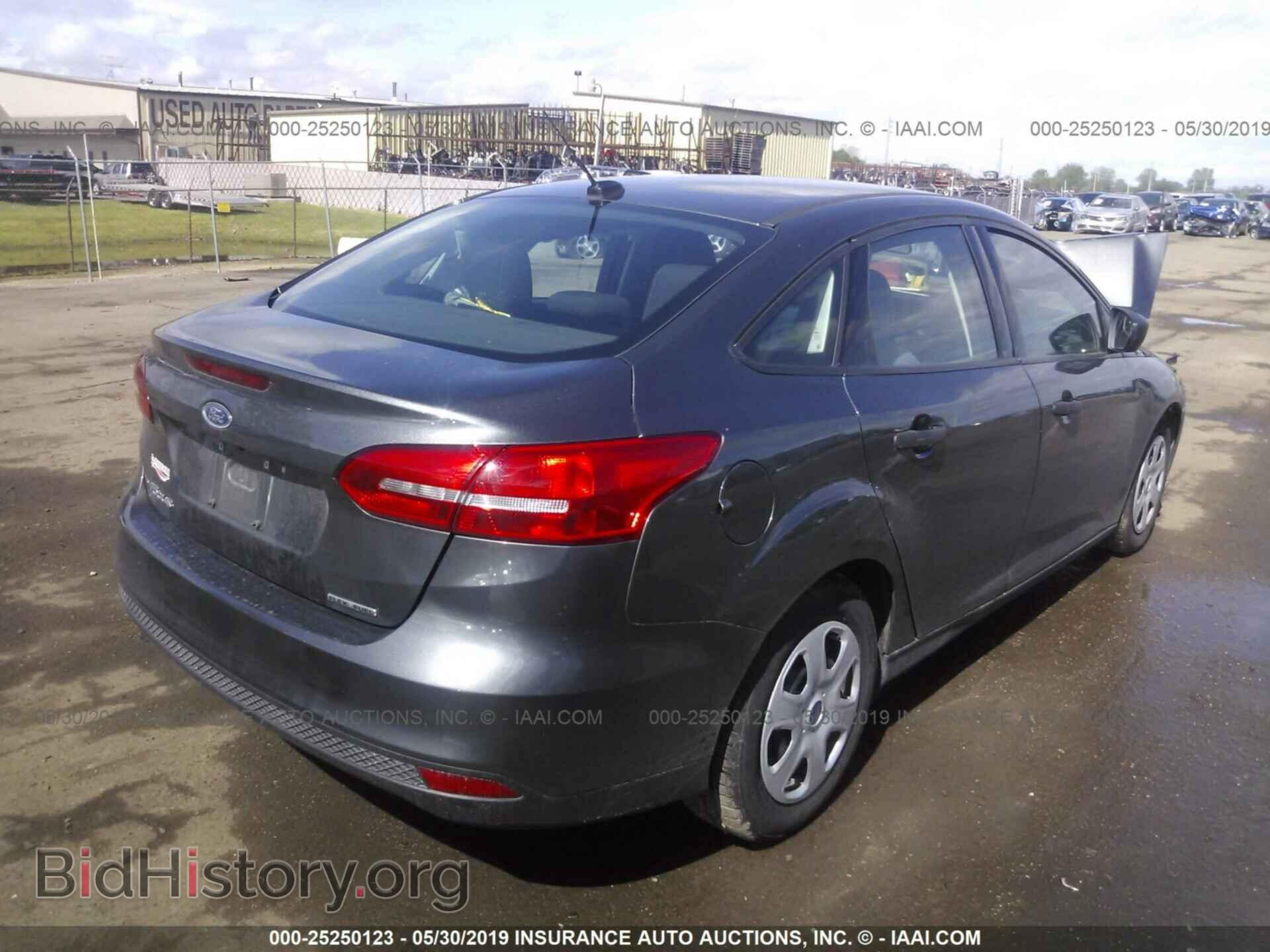 2016 FORD FOCUS - VIN: 1FADP3E21GL371921 - Фото 4