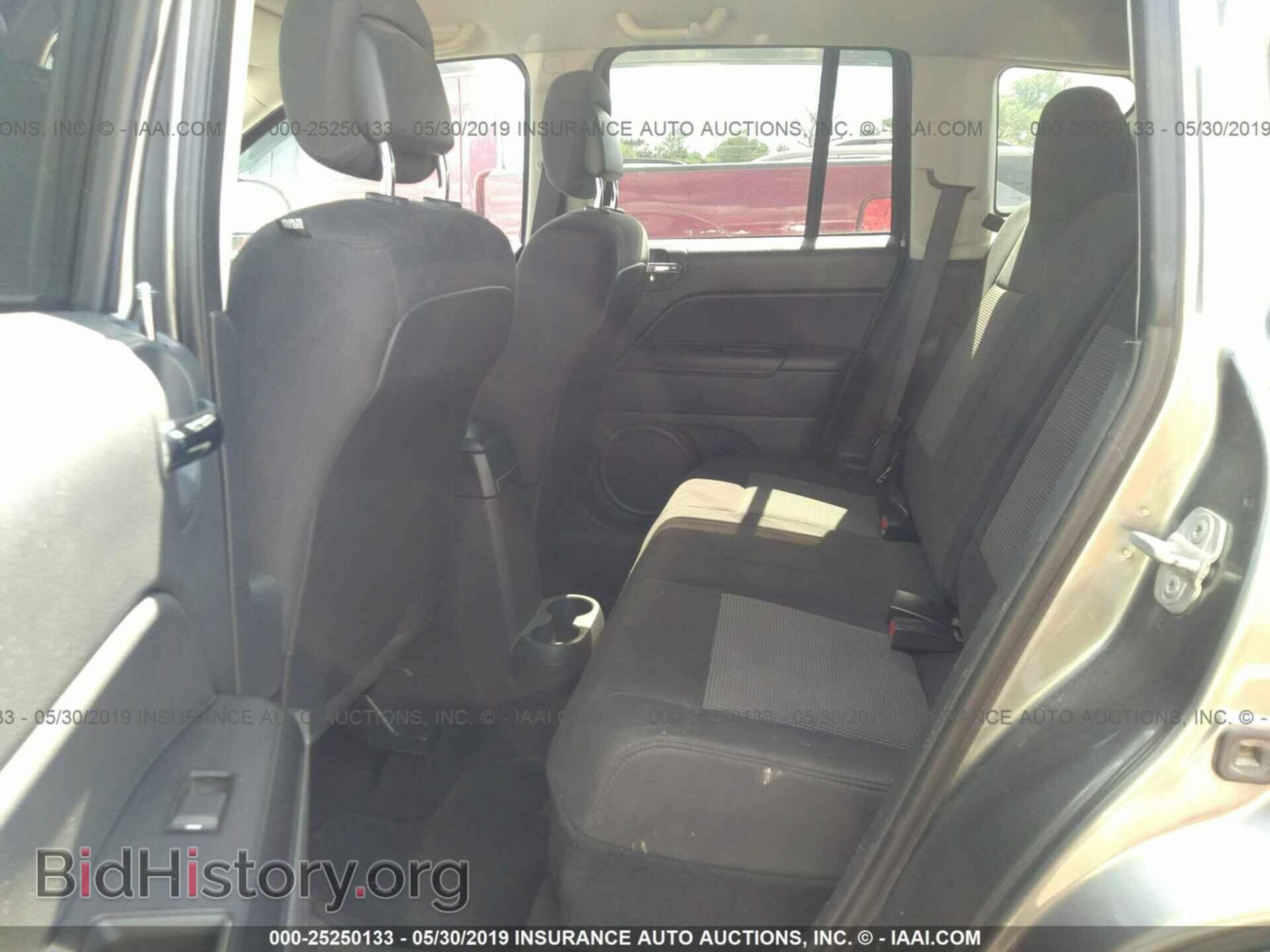 2012 JEEP COMPASS - VIN: 1C4NJCBB0CD557555 - Фото 8