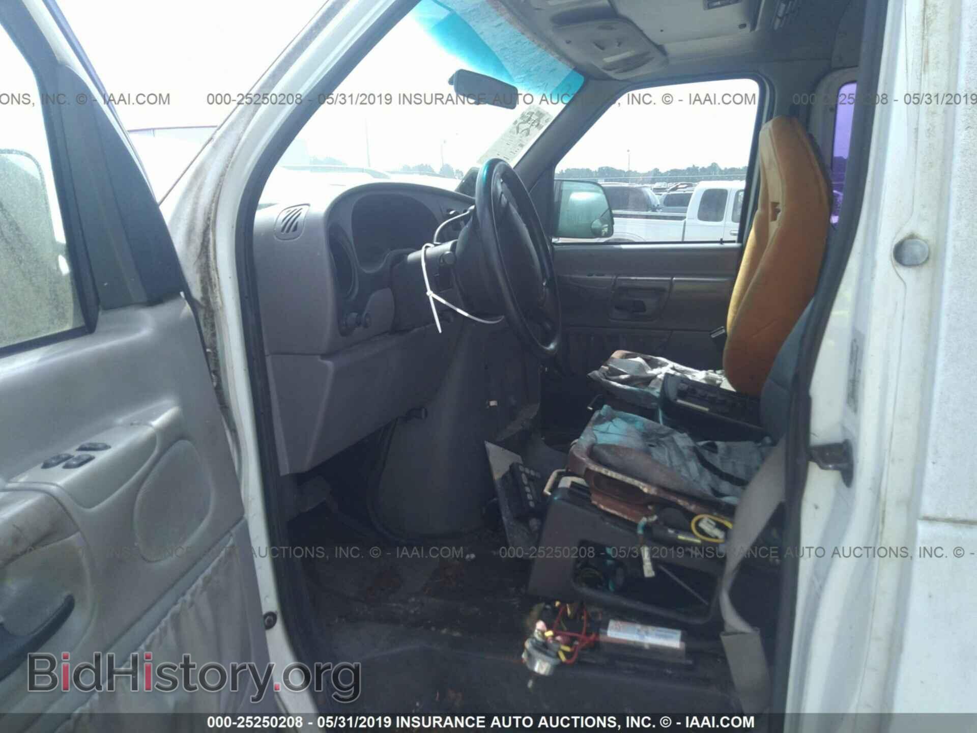 1998 FORD ECONOLINE - VIN: 1FDSS34F1WHB23475 - Фото 8