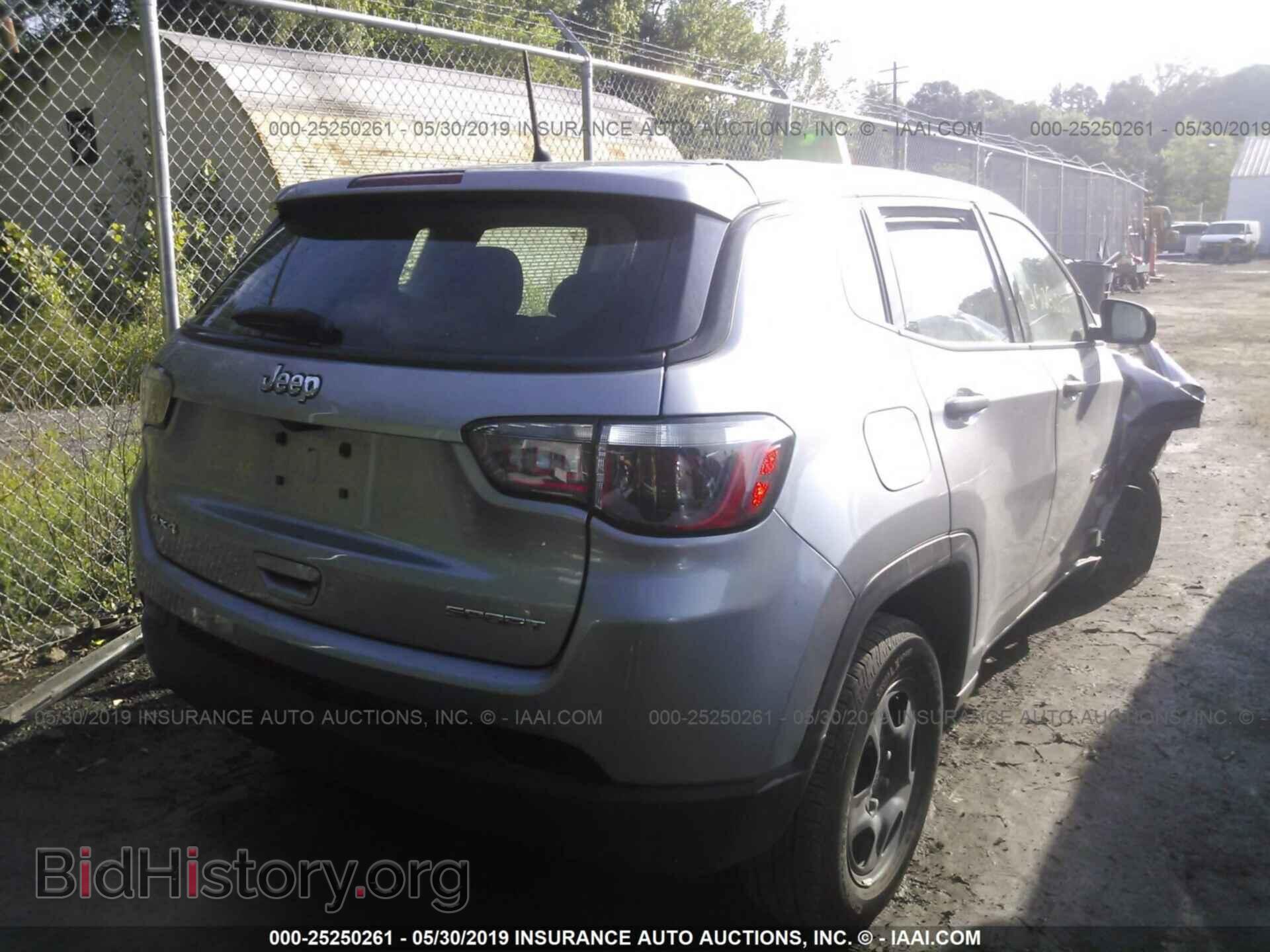 2018 JEEP COMPASS - VIN: 3C4NJDAB9JT423450 - Фото 4