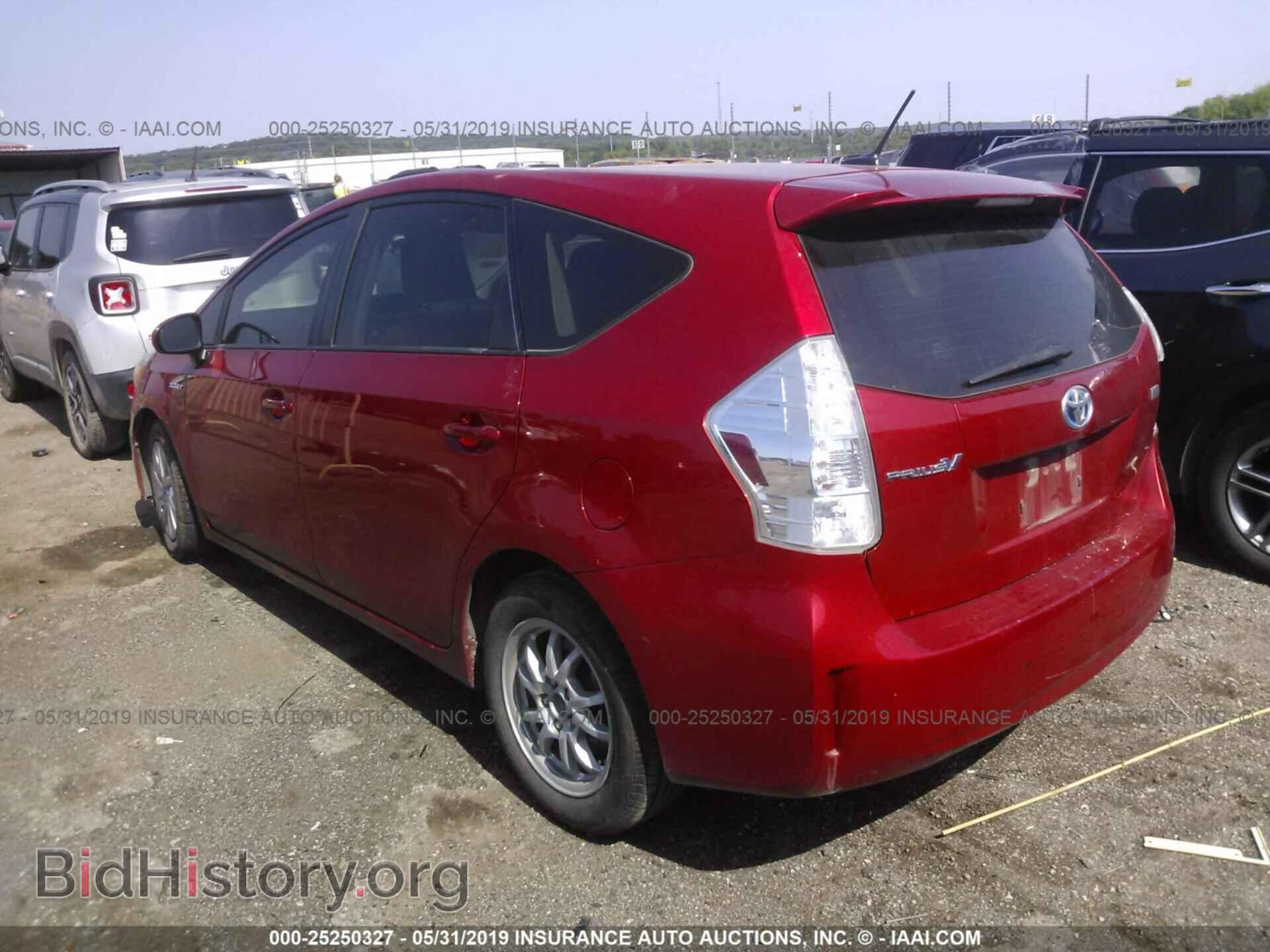 2012 TOYOTA PRIUS V - VIN: JTDZN3EU1C3126974 - Фото 3