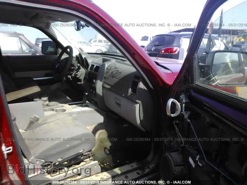 2007 Dodge NITRO (VIN 1D8GT58K07W528512) — photo 5 of 10
