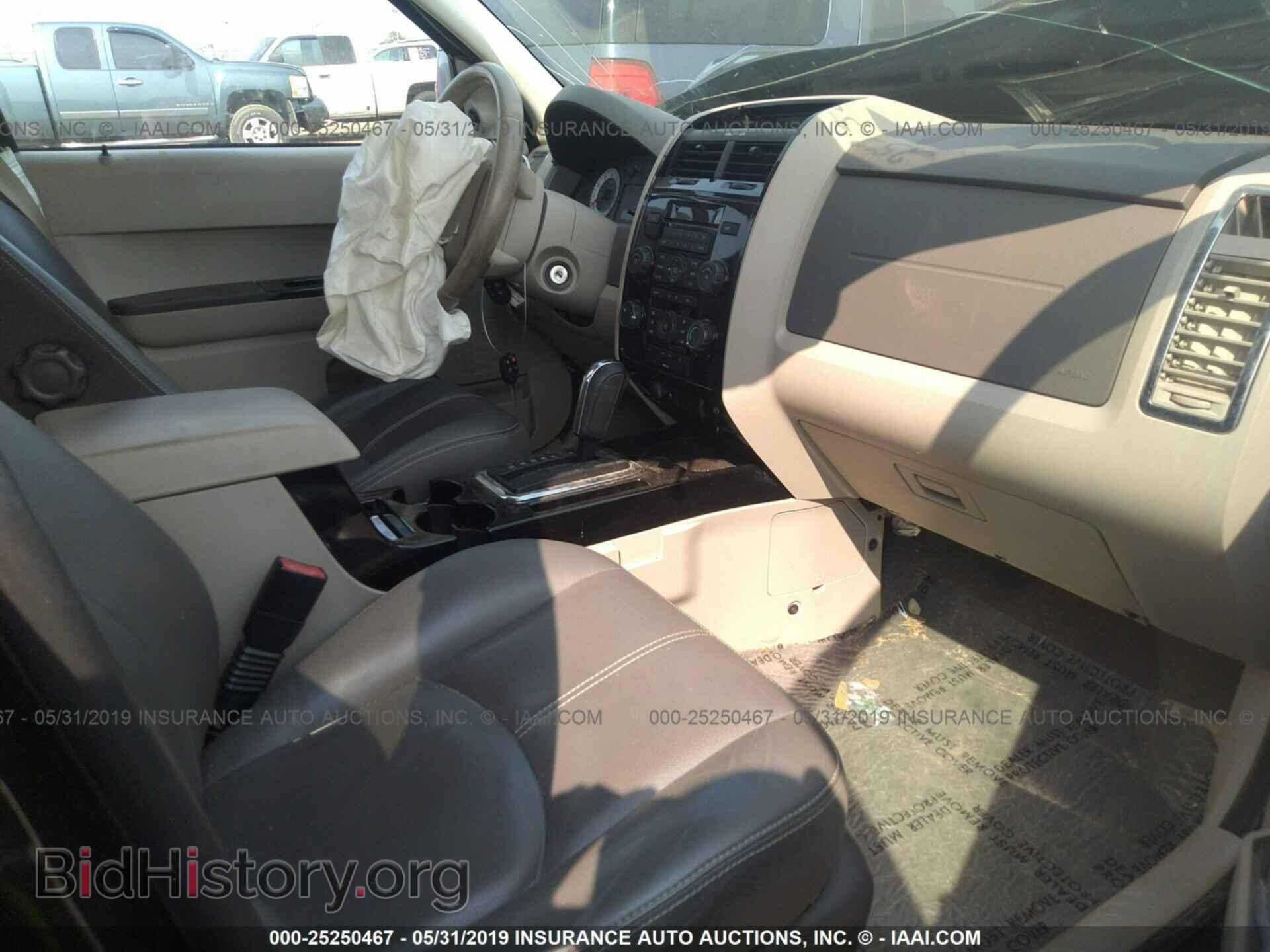 2008 MAZDA TRIBUTE - VIN: 4F2CZ02Z18KM18999 - Фото 5