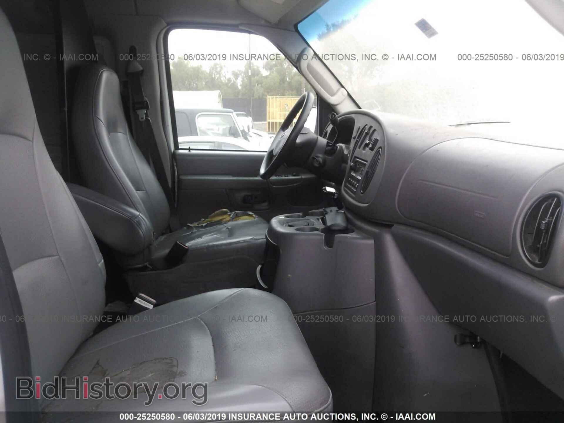 2004 FORD ECONOLINE - VIN: 1FTNS24L14HA60084 - Photo 5