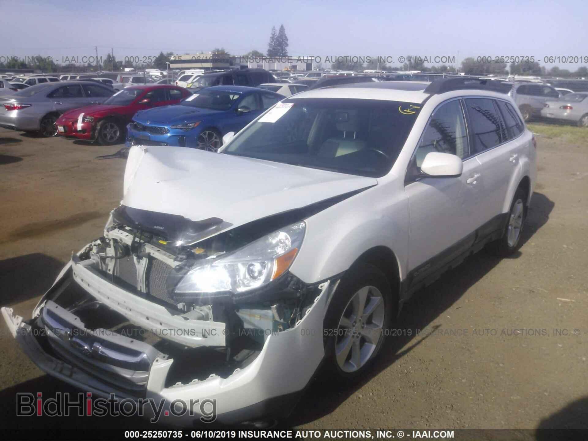 2014 SUBARU OUTBACK - VIN: 4S4BRBLC1E3310773 - Фото 2