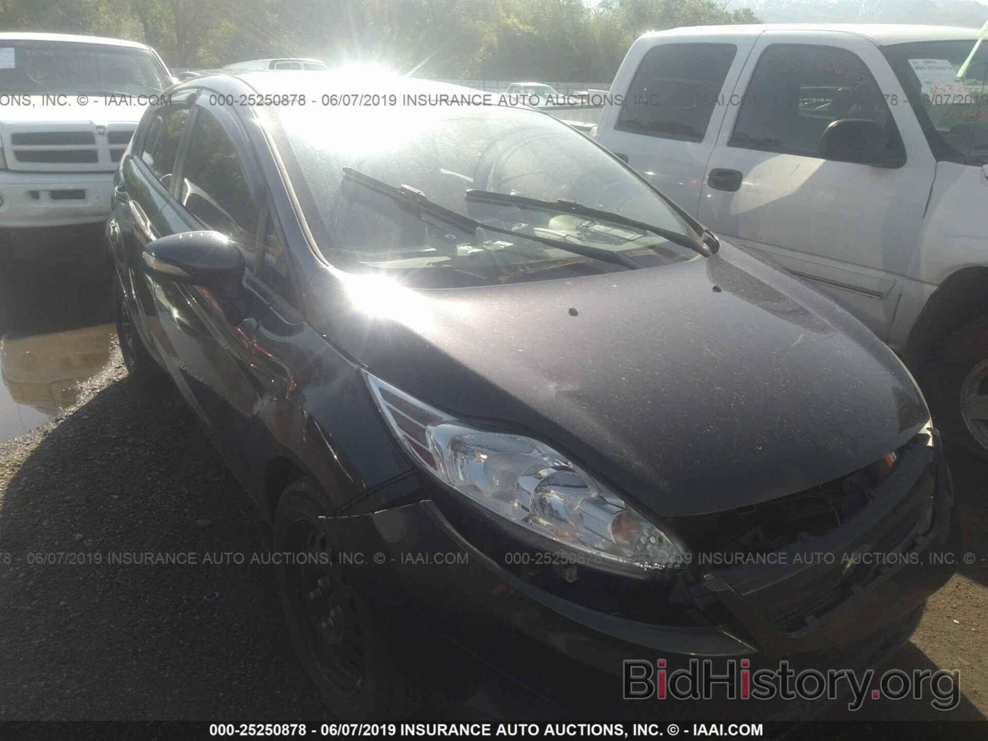 Photo 3FADP4EJ7DM147379 - FORD FIESTA 2013