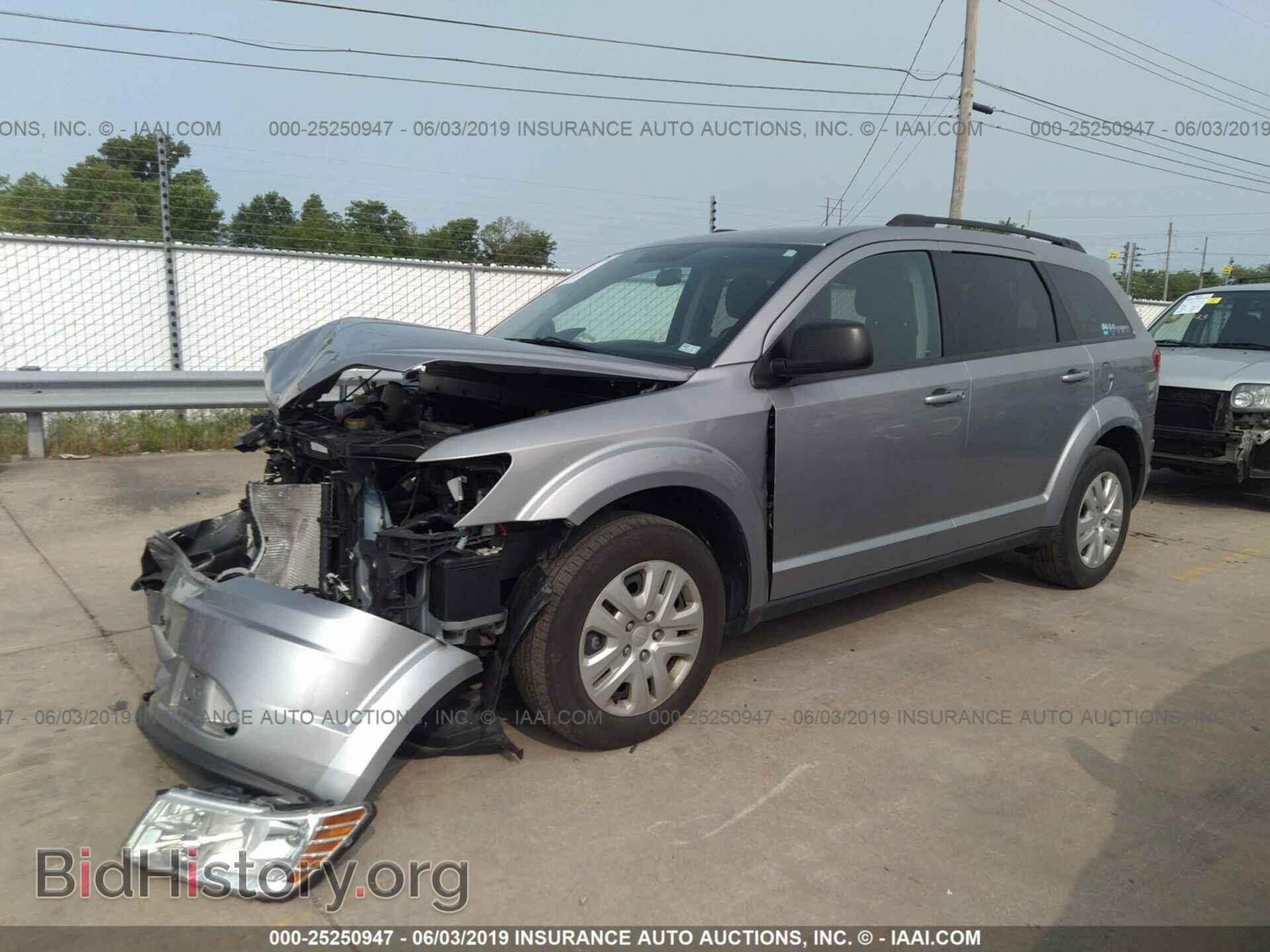 2018 DODGE JOURNEY - VIN: 3C4PDCAB7JT235908 - Фото 2
