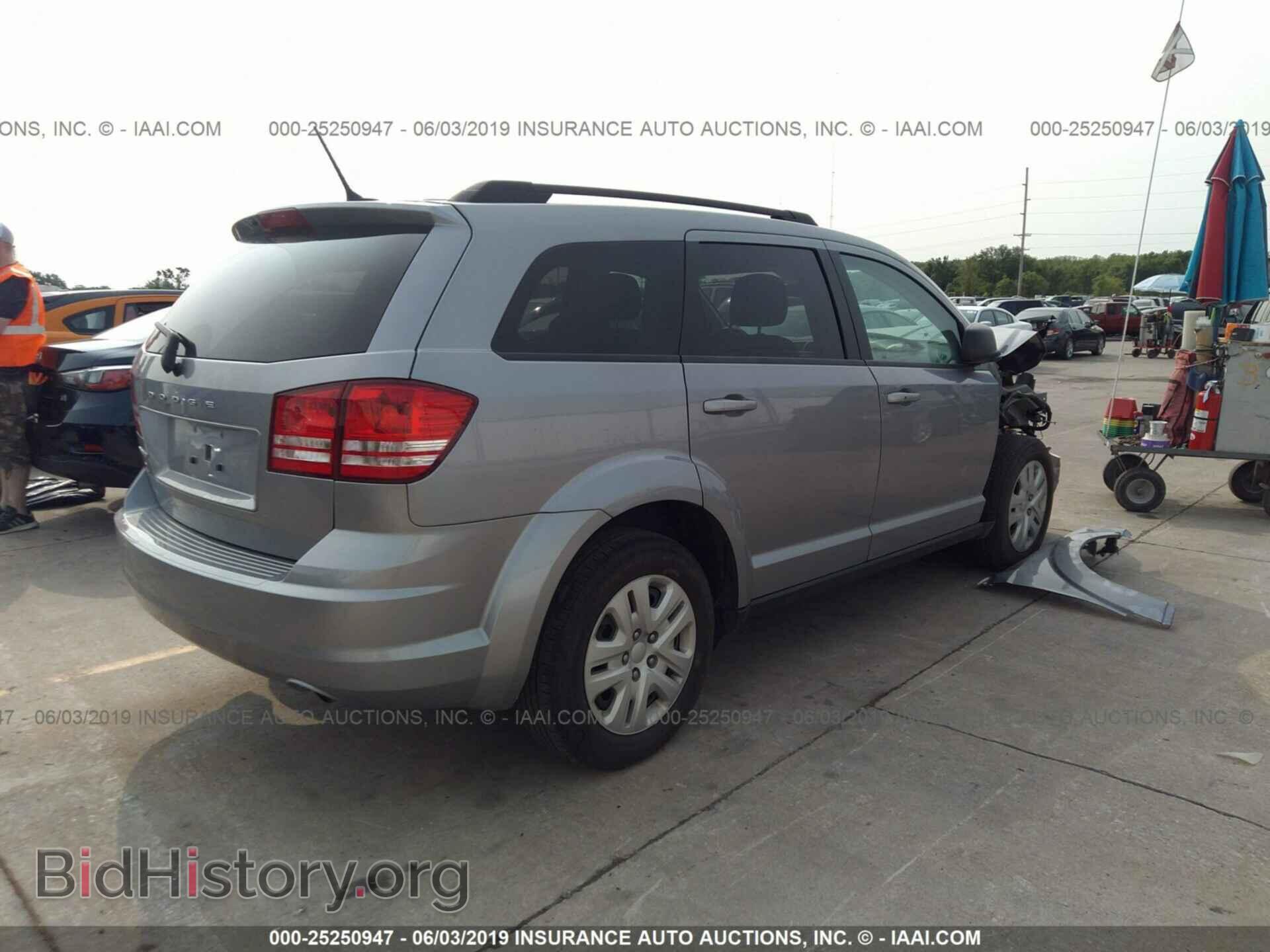 2018 DODGE JOURNEY - VIN: 3C4PDCAB7JT235908 - Фото 4
