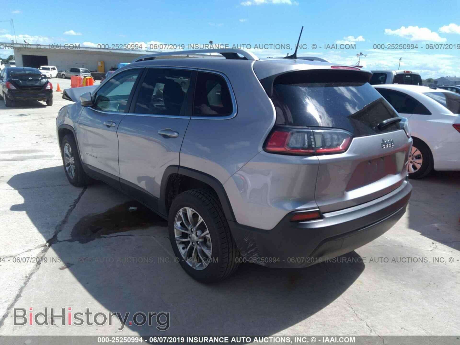 2019 JEEP CHEROKEE - VIN: 1C4PJLLB3KD154238 - Фото 3