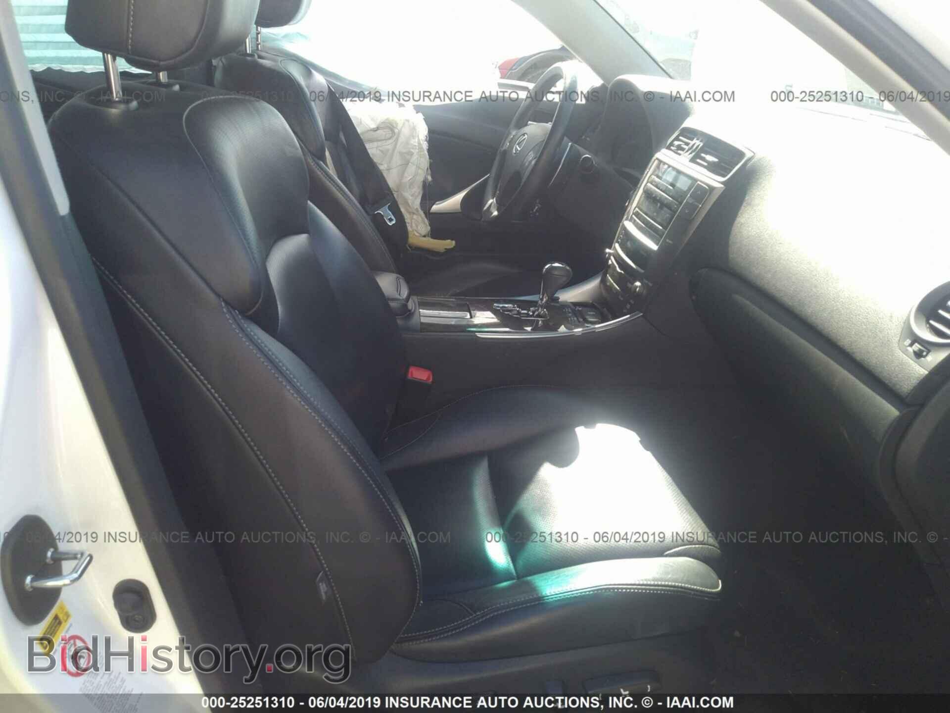 2010 LEXUS IS - VIN: JTHCF5C25A2033389 - Photo 5