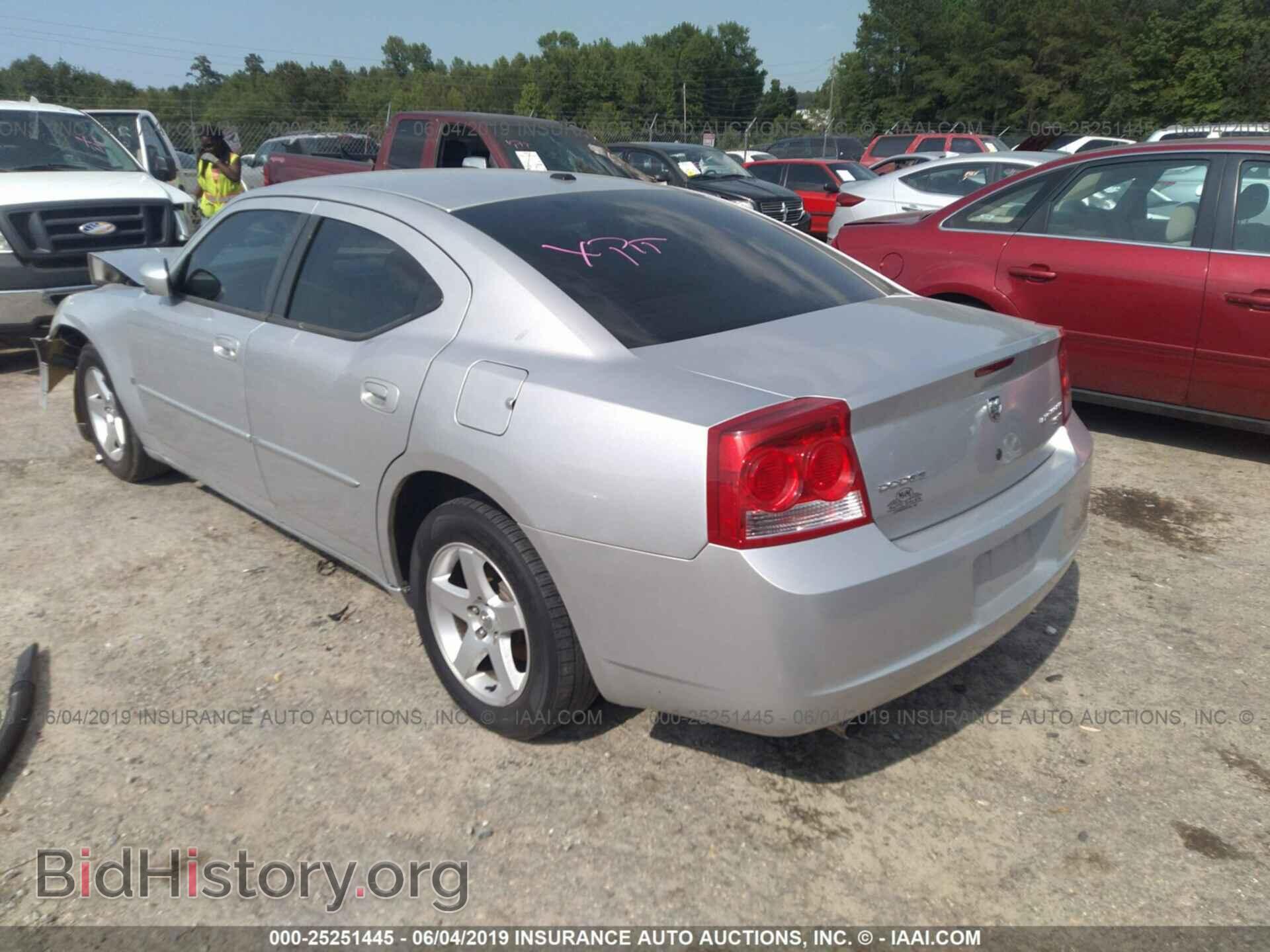 2010 DODGE CHARGER - VIN: 2B3CA3CV7AH127197 - Фото 3