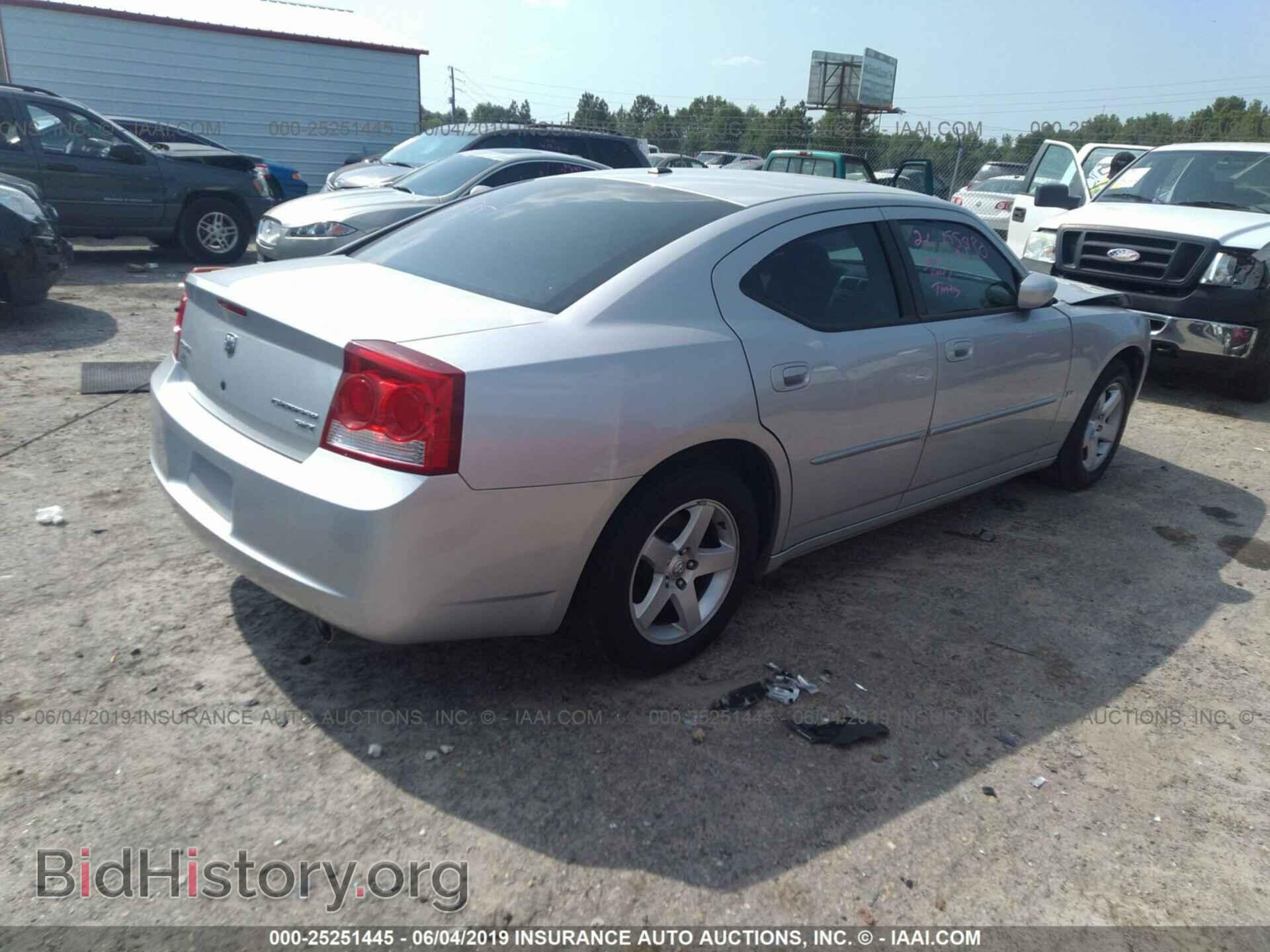 2010 DODGE CHARGER - VIN: 2B3CA3CV7AH127197 - Фото 4