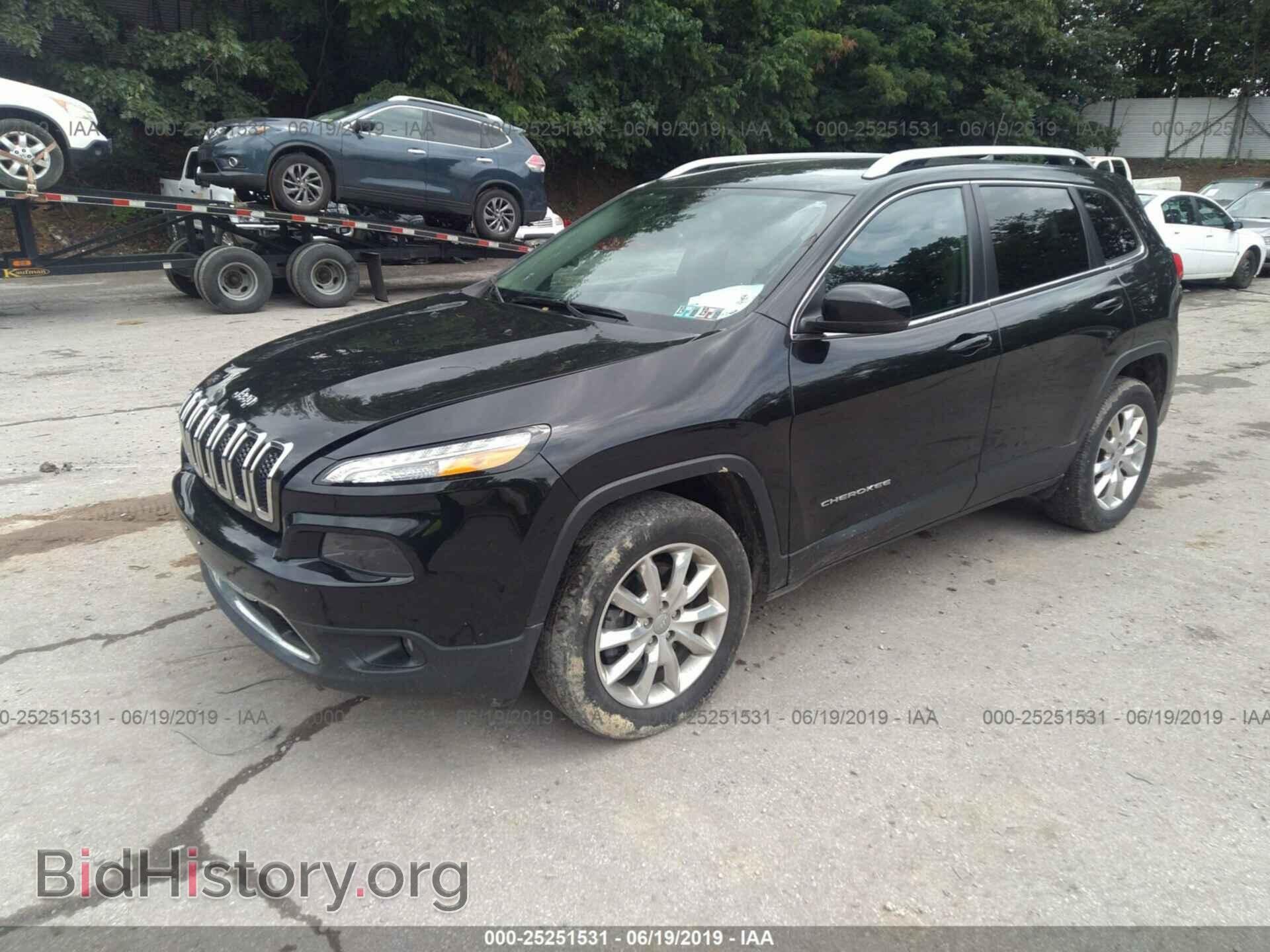 2017 JEEP CHEROKEE - VIN: 1C4PJMDB4HW520631 - Photo 2