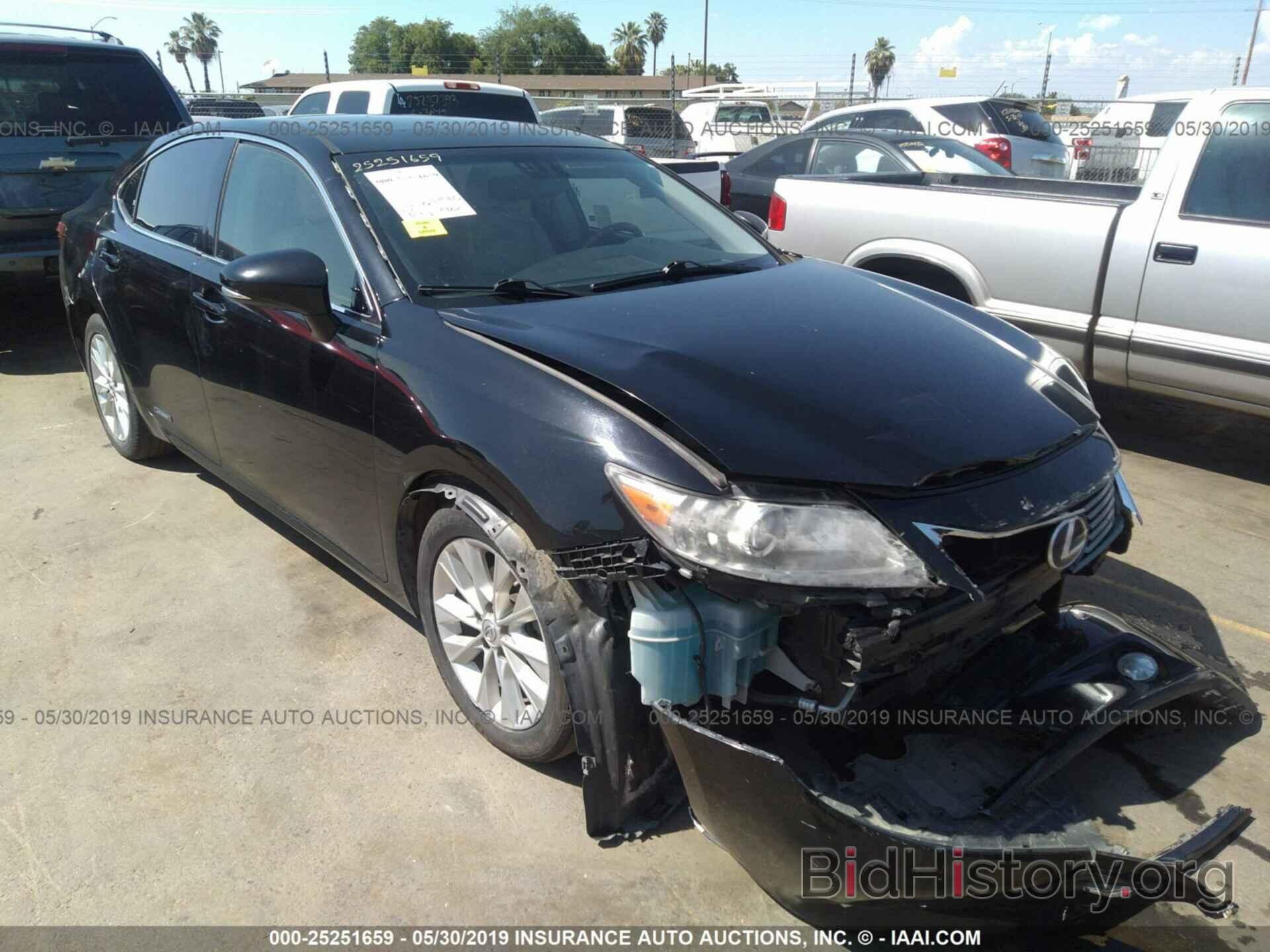 Photo JTHBW1GG6D2006197 - LEXUS ES 2013