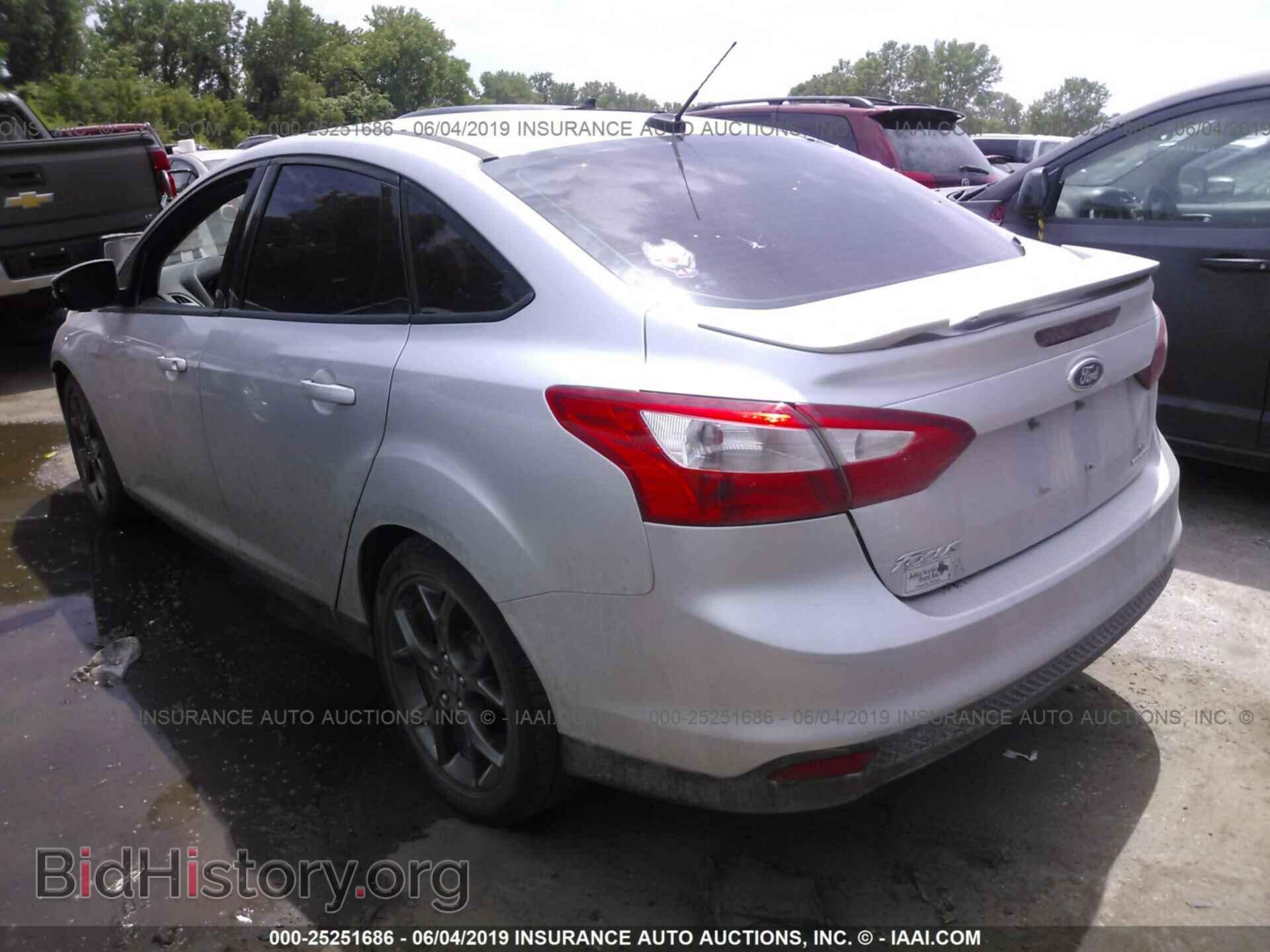 2013 FORD FOCUS - VIN: 1FADP3F28DL200223 - Photo 3
