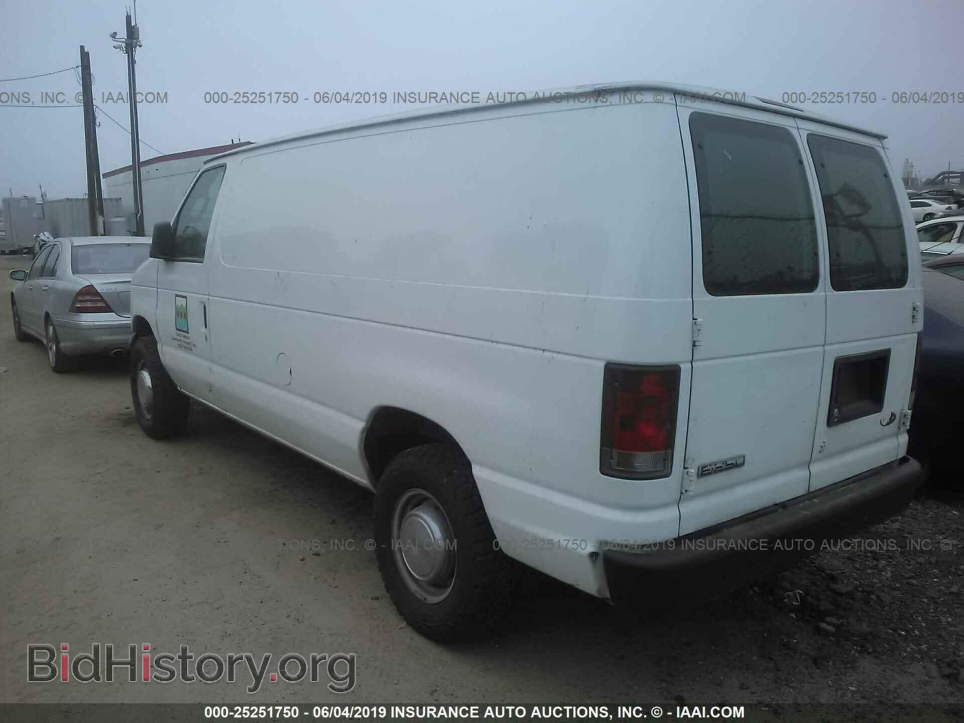 2006 FORD ECONOLINE - VIN: 1FTNE24W56DA10929 - Фото 3