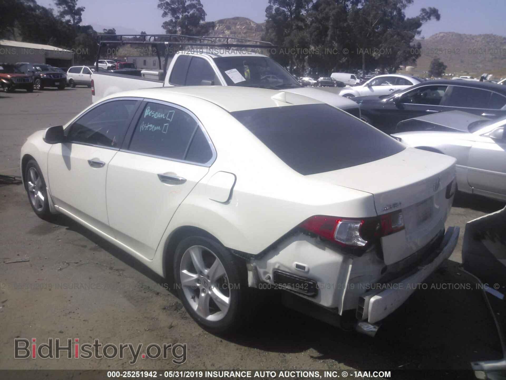 2010 ACURA TSX - VIN: JH4CU2F64AC013650 - Фото 3