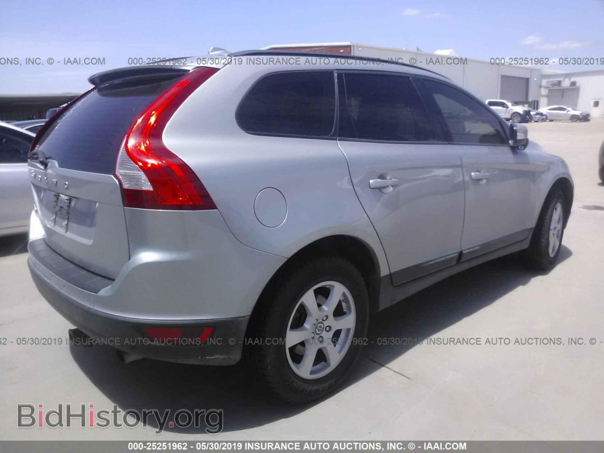 2012 VOLVO XC60 - VIN: YV4952DL7C2312010 - Фото 4