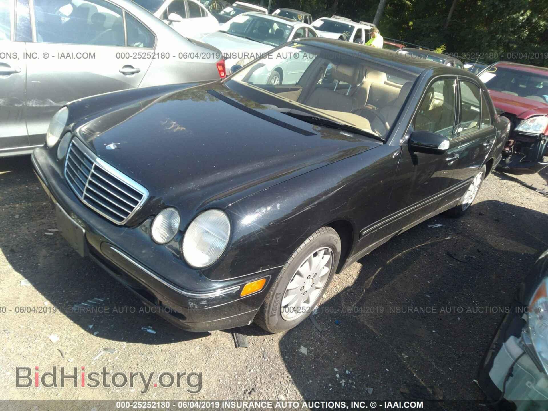 2000 MERCEDES-BENZ E - VIN: WDBJF65J2YB161312 - Photo 2