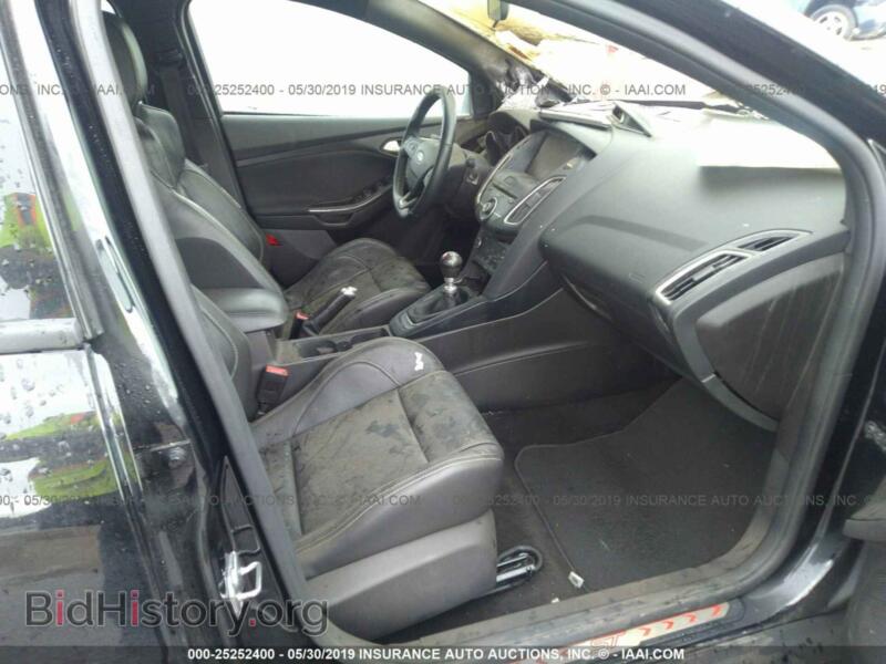 2016 Ford FOCUS (VIN 1FADP3L97GL244316) — photo 5 of 10