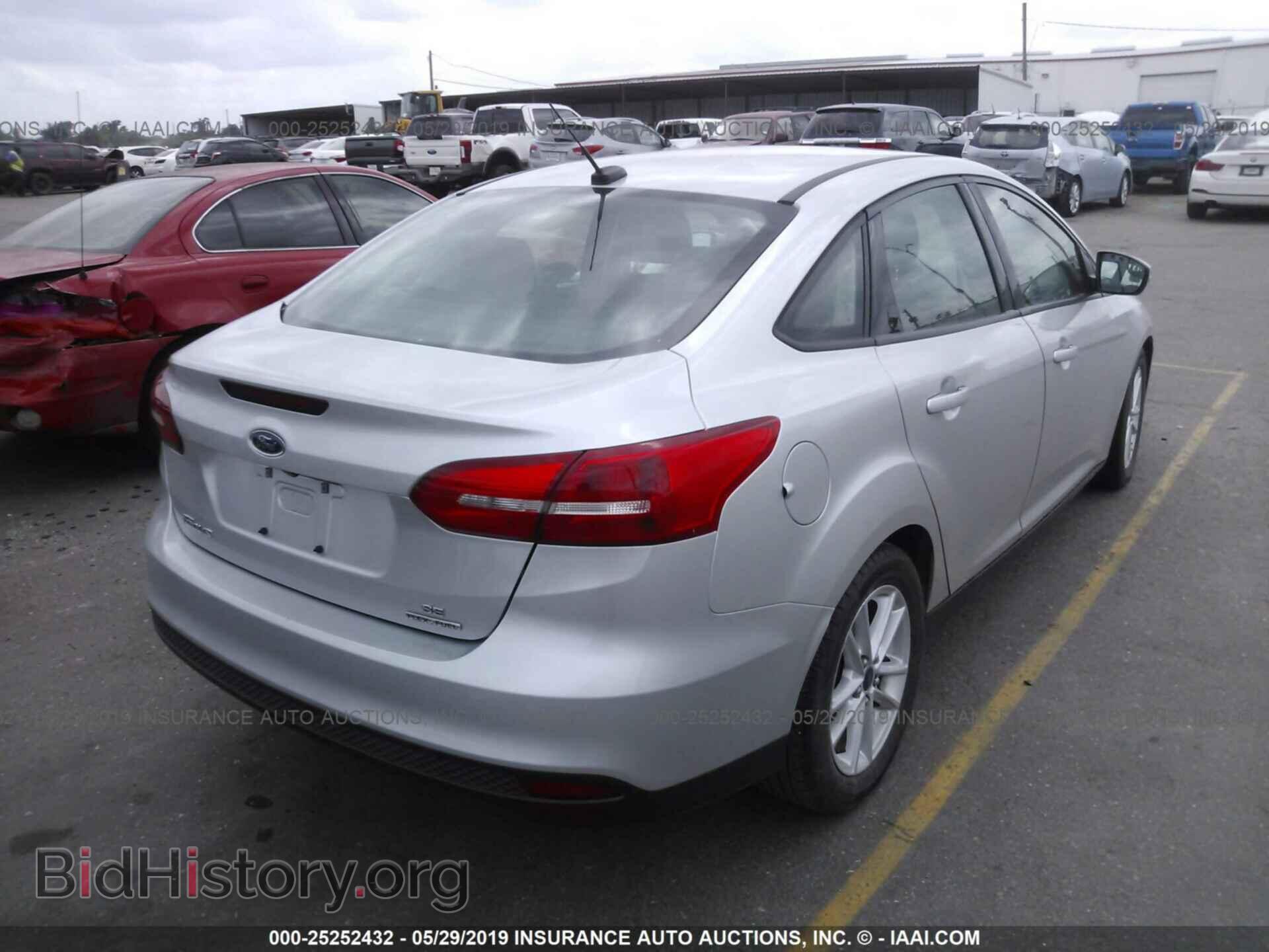 2015 FORD FOCUS - VIN: 1FADP3F23FL243810 - Photo 4