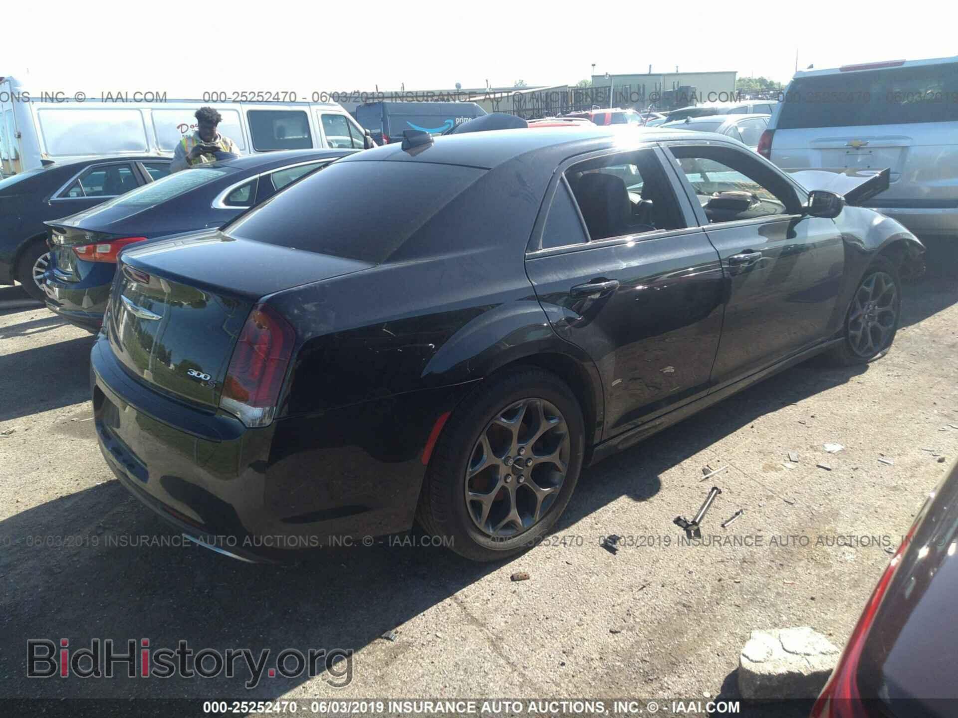 2016 CHRYSLER 300 - VIN: 2C3CCAGG6GH191317 - Photo 4