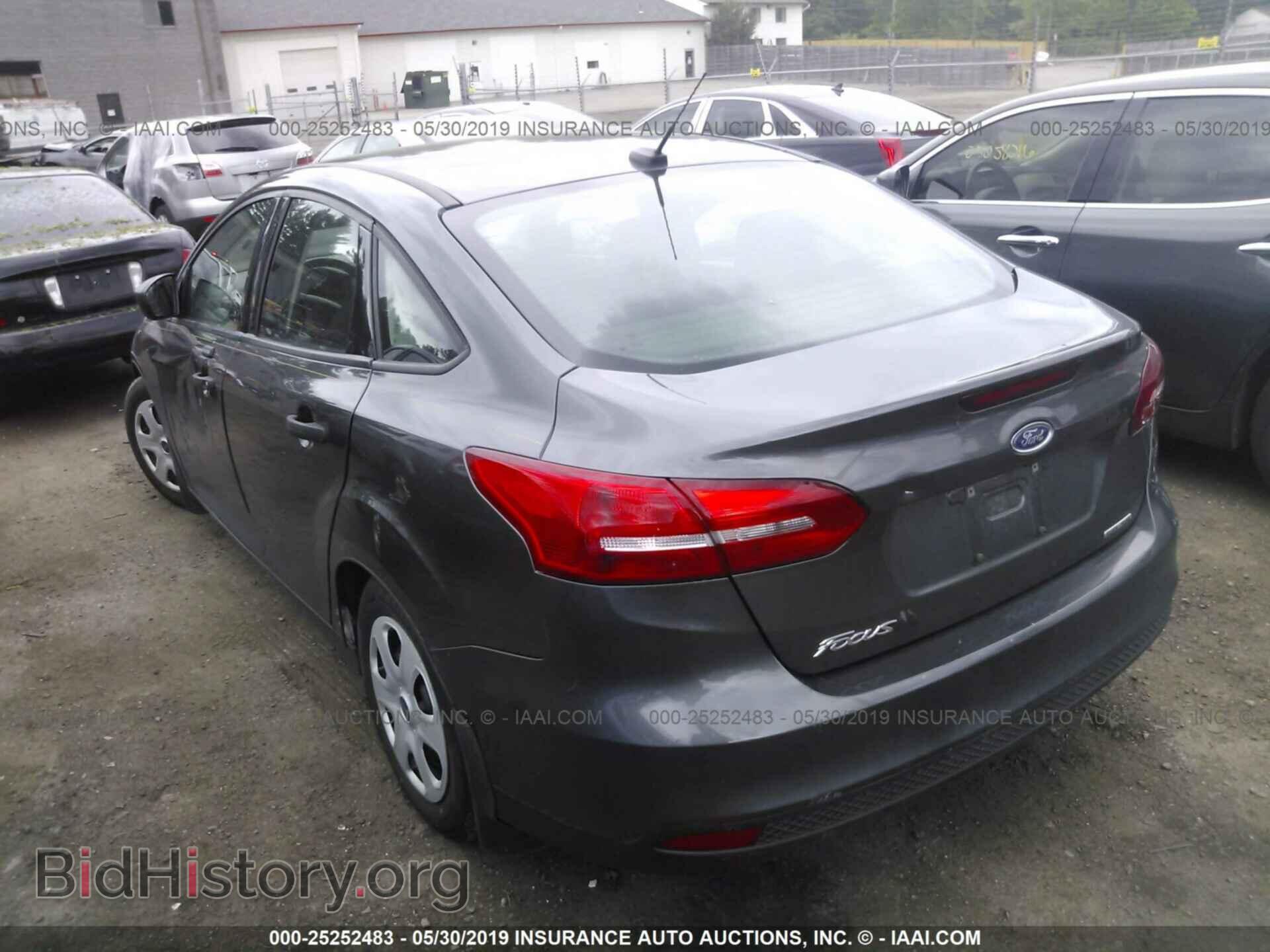 2016 FORD FOCUS - VIN: 1FADP3E29GL218851 - Фото 3