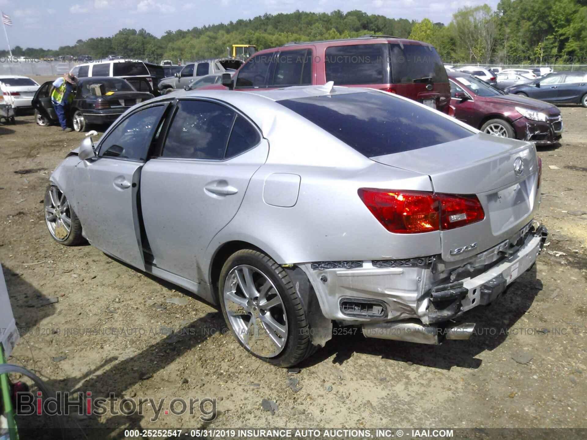 2008 LEXUS IS - VIN: JTHBK262482074219 - Photo 3