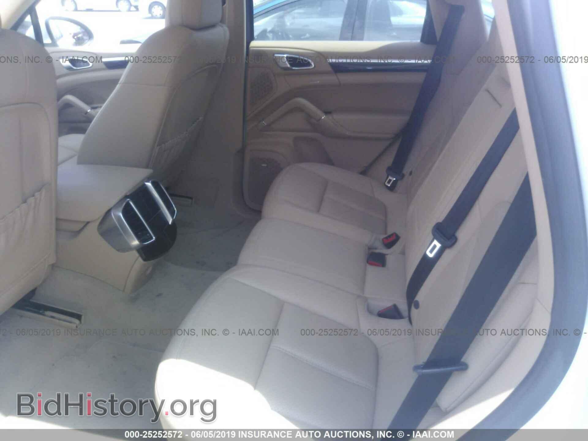2014 PORSCHE CAYENNE - VIN: WP1AA2A28ELA93545 - Фото 8