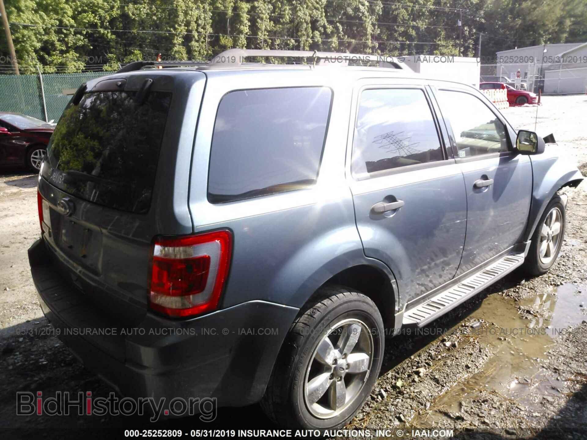 2011 FORD ESCAPE - VIN: 1FMCU0D72BKC35799 - Photo 4