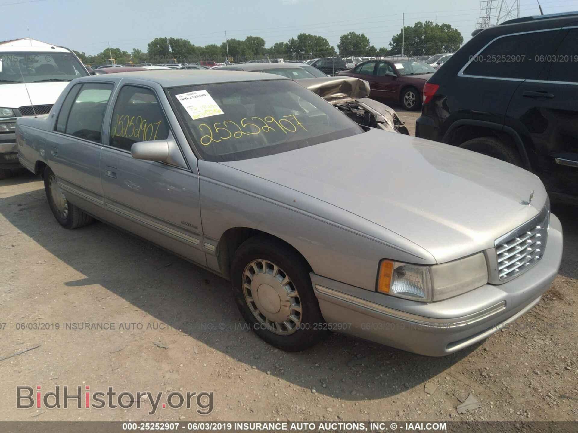 Photo 1G6KD54Y7VU299189 - CADILLAC DEVILLE 1997
