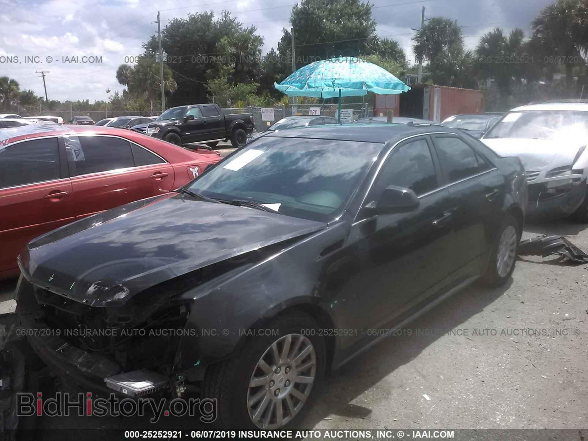 2011 CADILLAC CTS - VIN: 1G6DA5EY2B0104067 - Фото 2