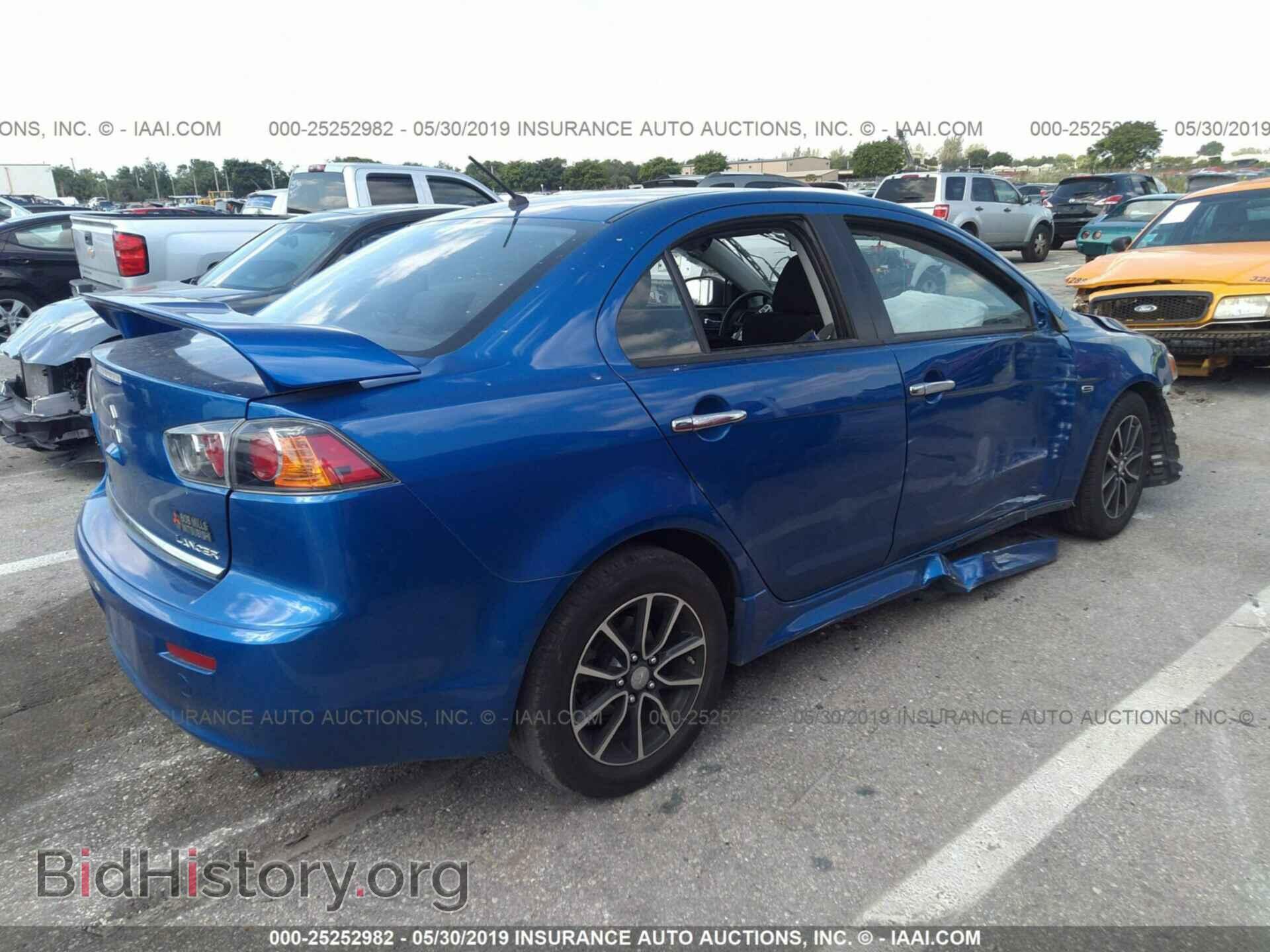 2017 MITSUBISHI LANCER - VIN: JA32U2FU3HU015176 - Фото 4