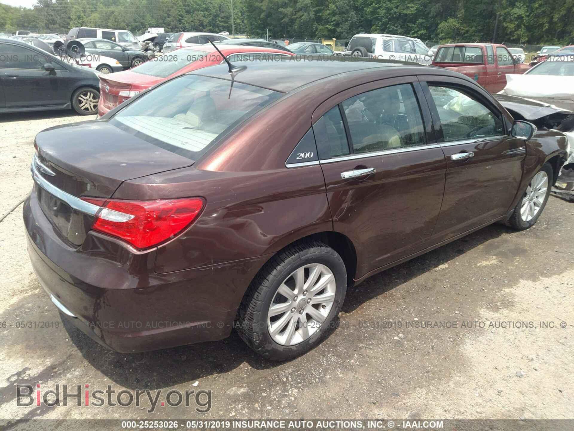 2013 CHRYSLER 200 - VIN: 1C3CCBCG1DN507334 - Photo 4