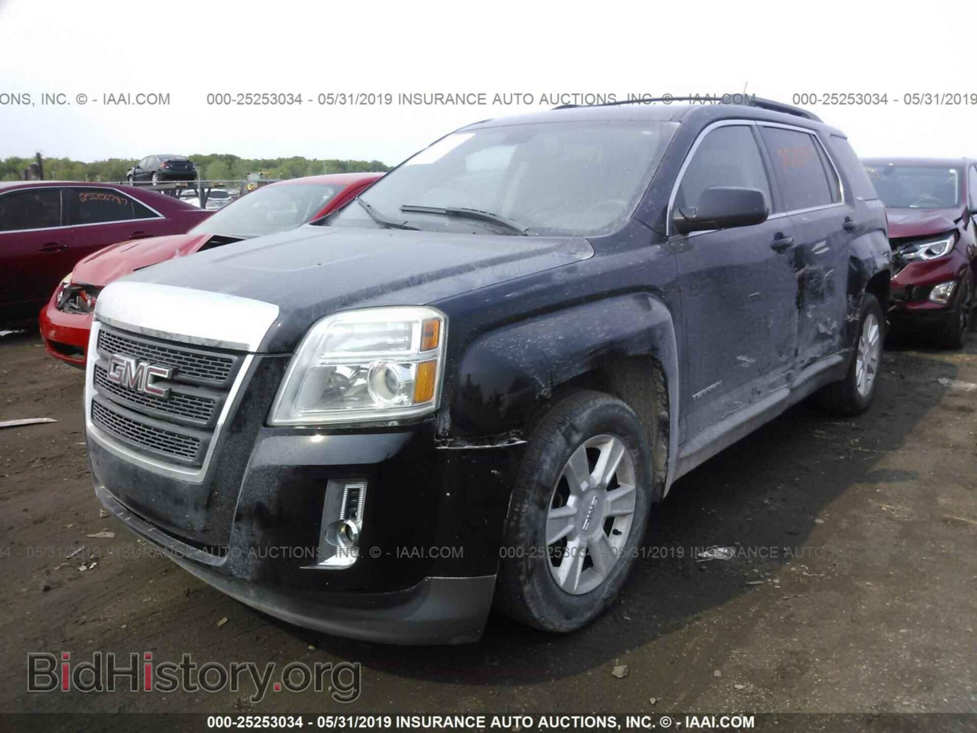2011 GMC TERRAIN - VIN: 2CTALSEC7B6474522 - Photo 2