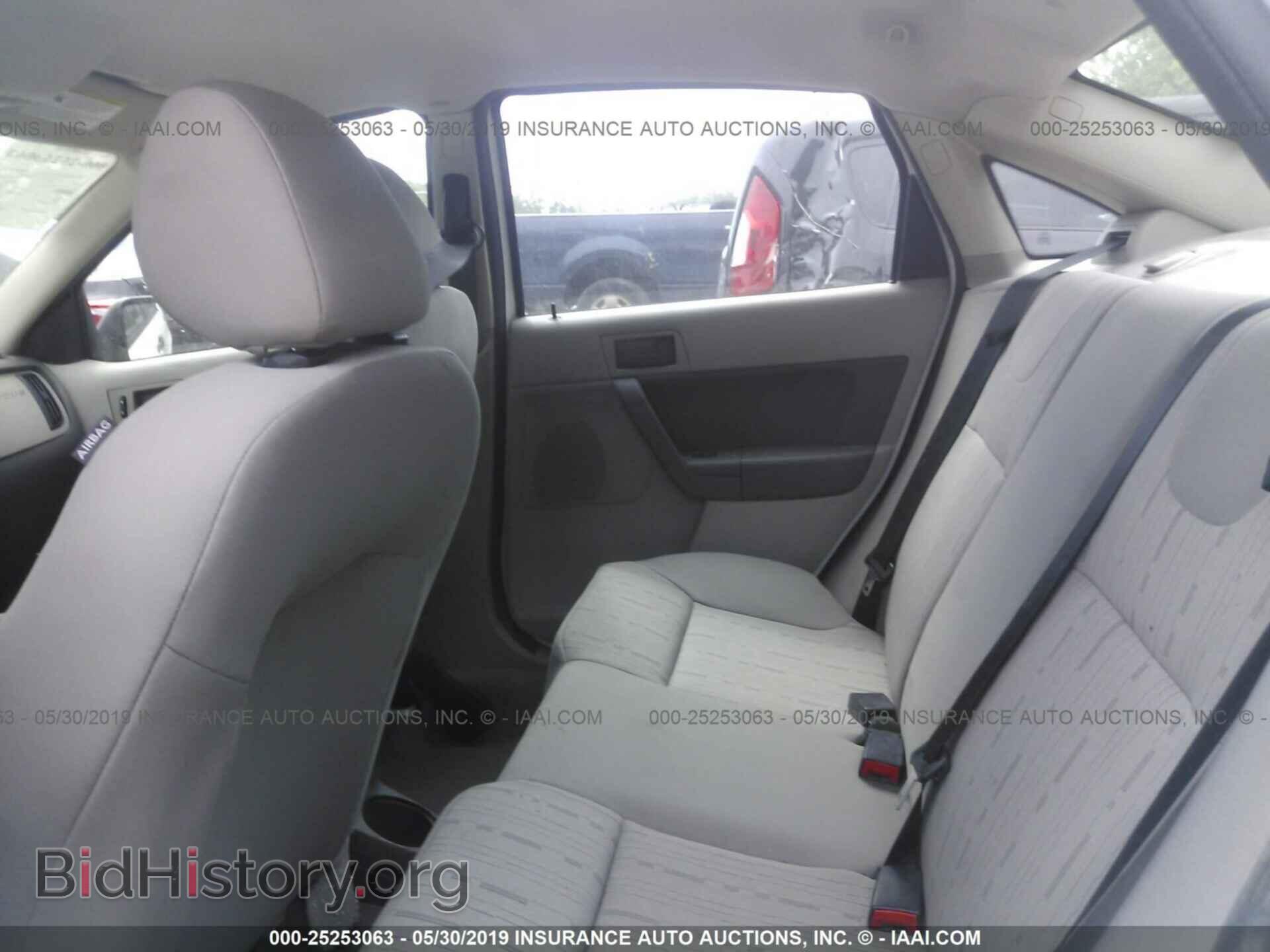 2008 FORD FOCUS - VIN: 1FAHP35N58W159681 - Фото 8